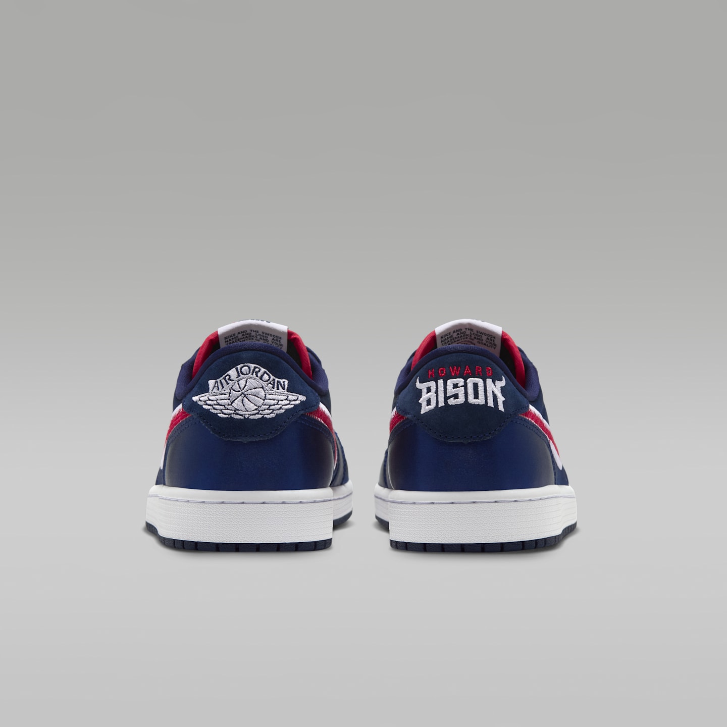 Мужские кроссовки Air Jordan 1 Retro Low OG "Howard" Shoes, цвет: Тёмно-синий / Белый — фото 6