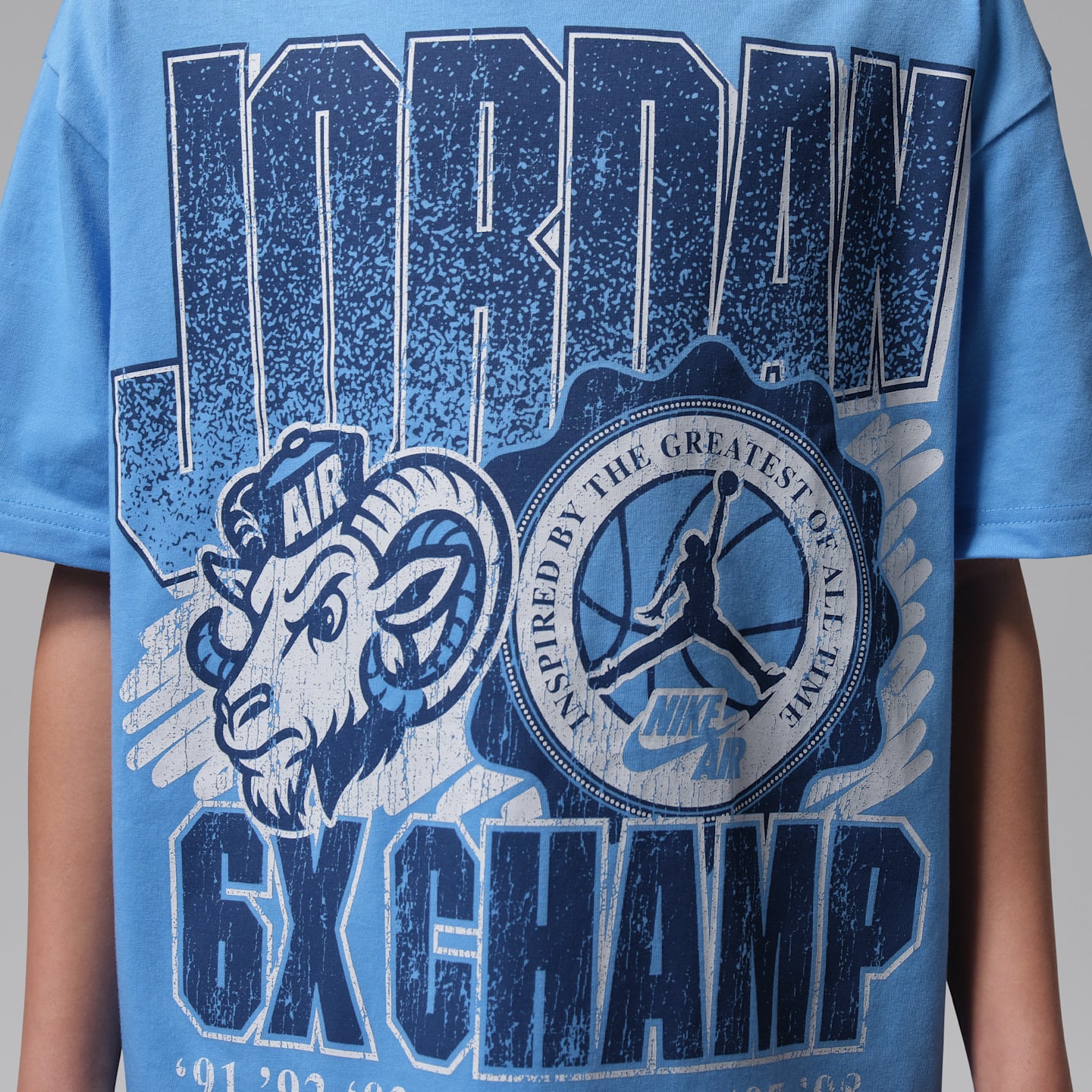 Детская футболка Jordan AJ11 University Blue Retro Goat, цвет: Синий — фото 4