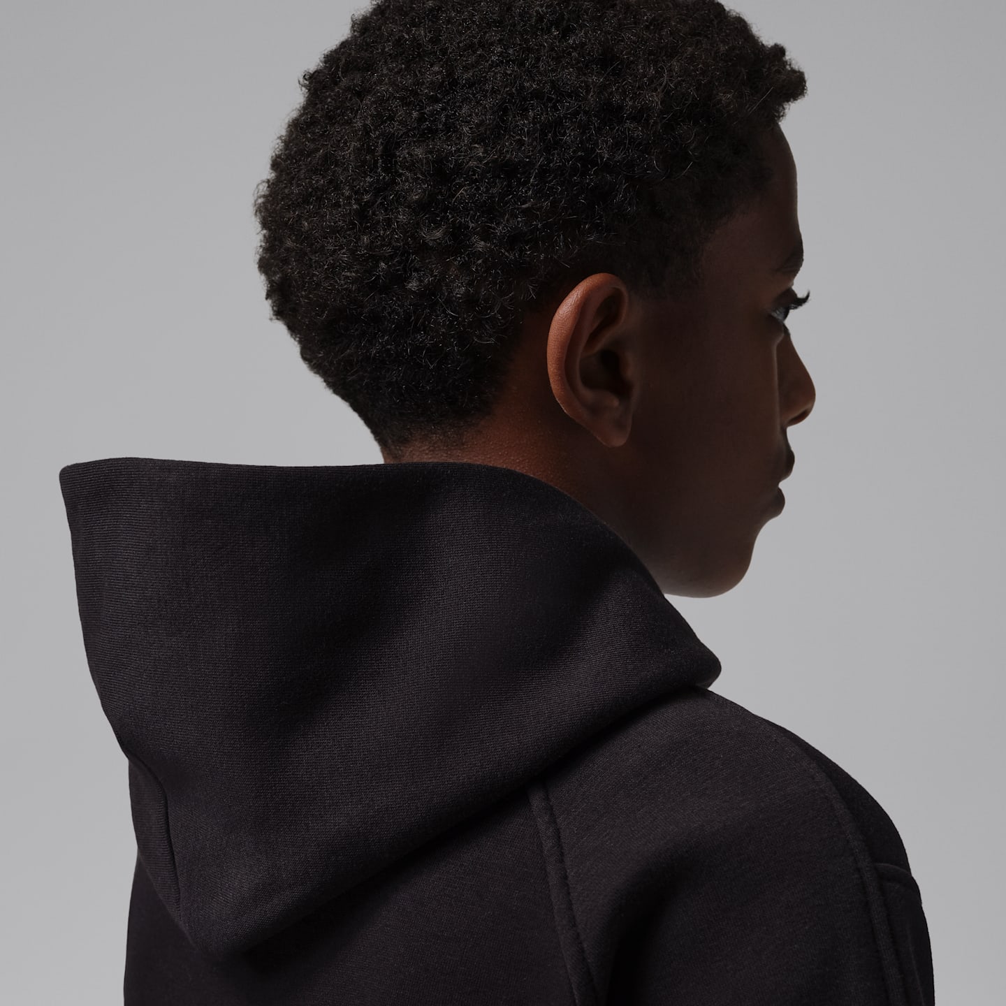 Детское худи Jordan Space Jam 30 Arched Logo Pullover, цвет: Чёрный — фото 6