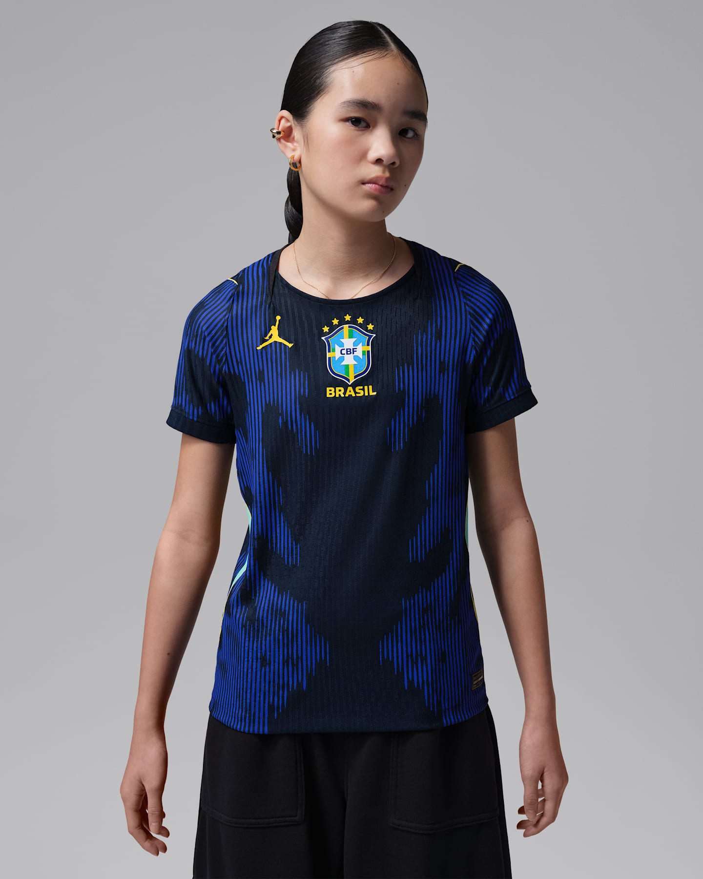 Детский топ Jordan Brazil 2026 Match Away Aero-FIT Soccer Authentic Jersey, цвет: Королевский синий / Чёрный — фото 9