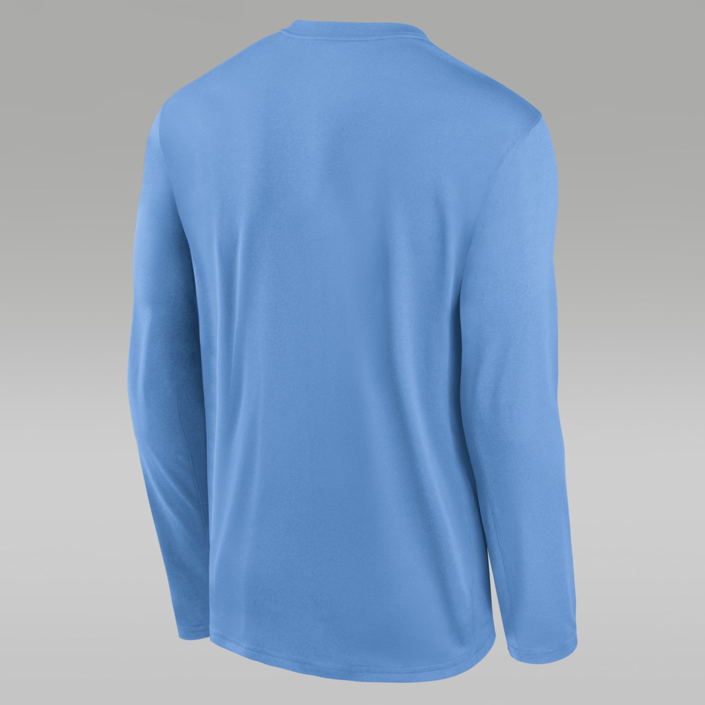 Мужская футболка Jordan North Carolina Courtside Dri-FIT College Long-Sleeve T-Shirt, цвет: Светлый синий — фото 2