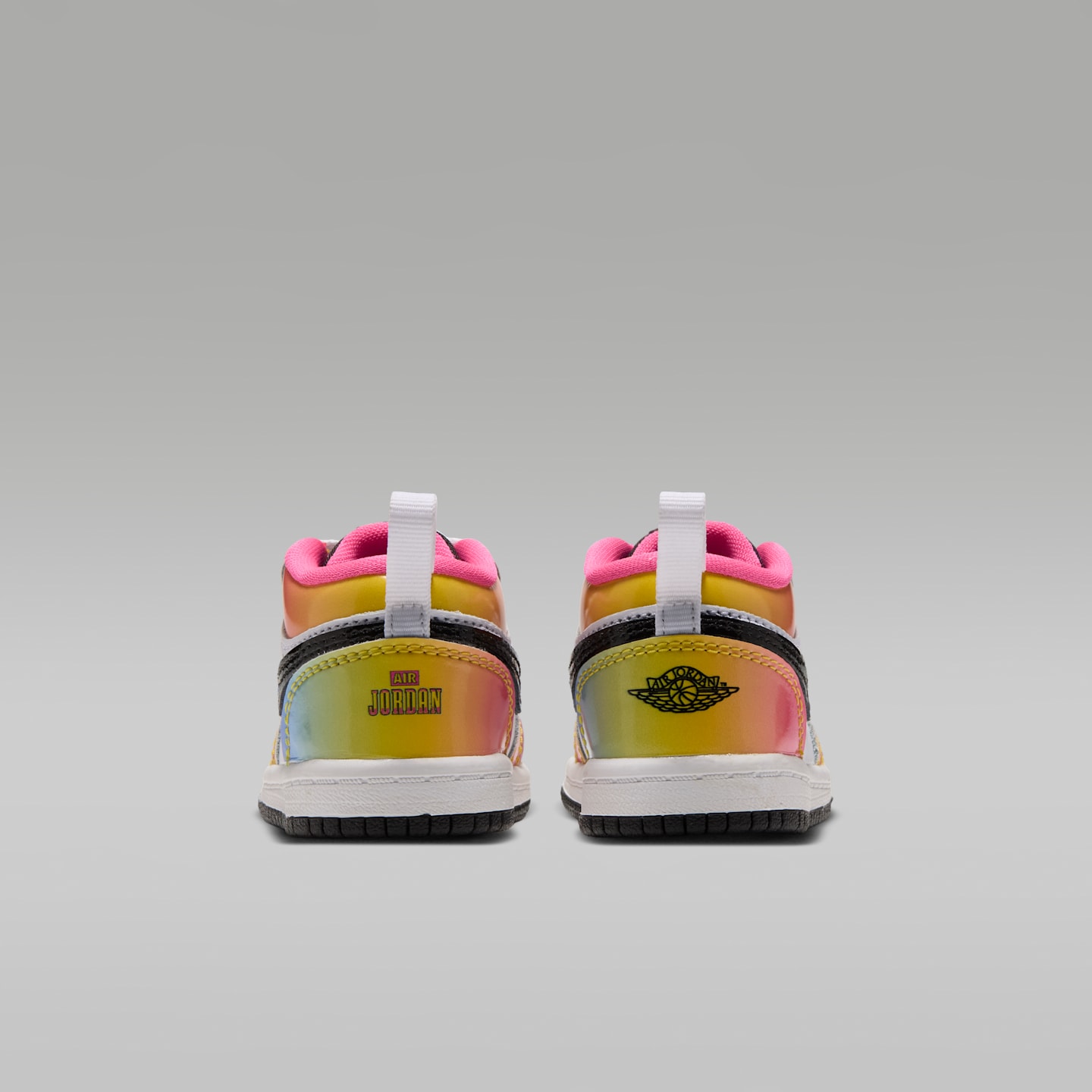 Детские кроссовки Jordan 1 Low SE Baby/Toddler Shoes, цвет: Белый / Розовый — фото 6
