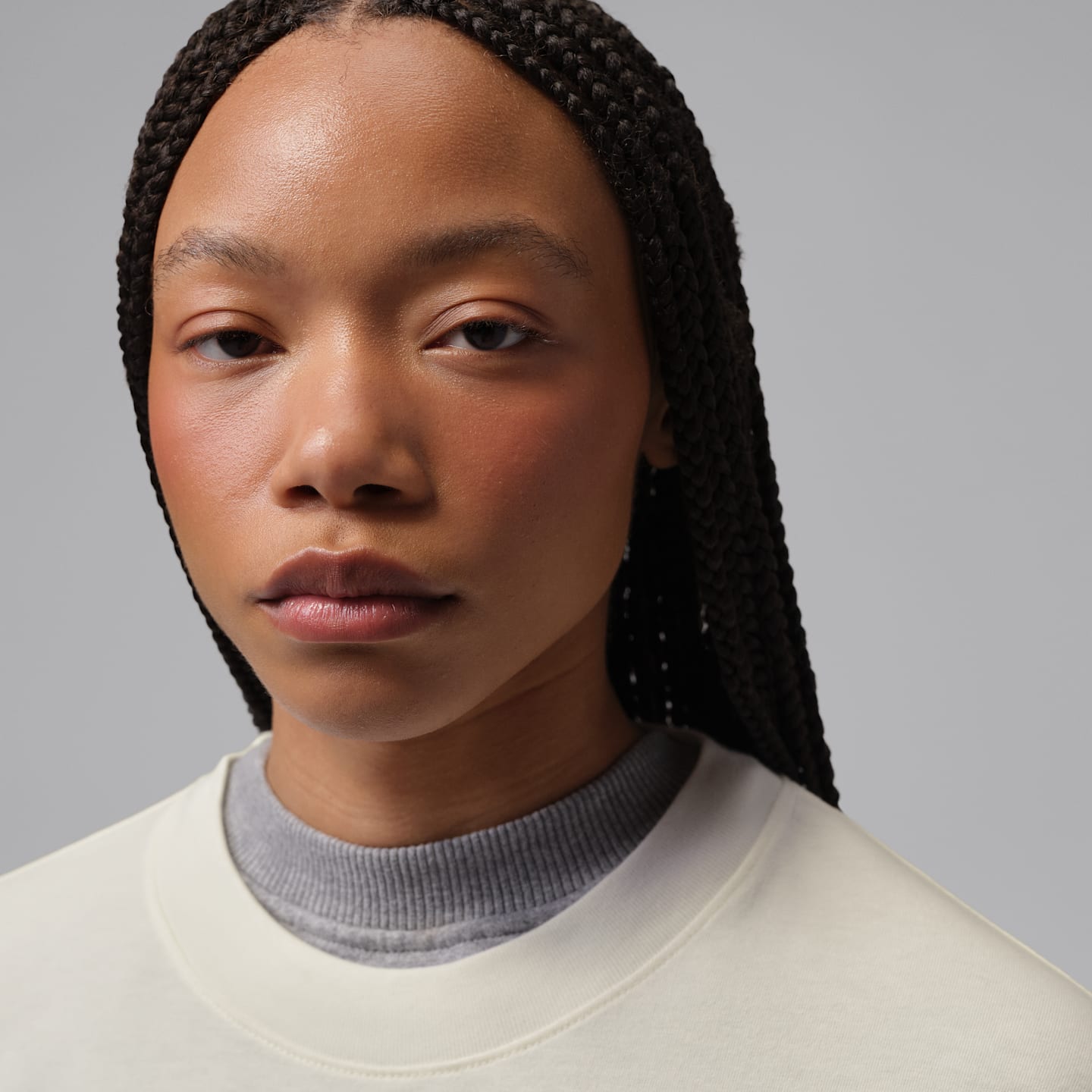 Женская футболка Jordan Essentials Girlfriend Fit, цвет: Молочный / Зелёный — фото 3