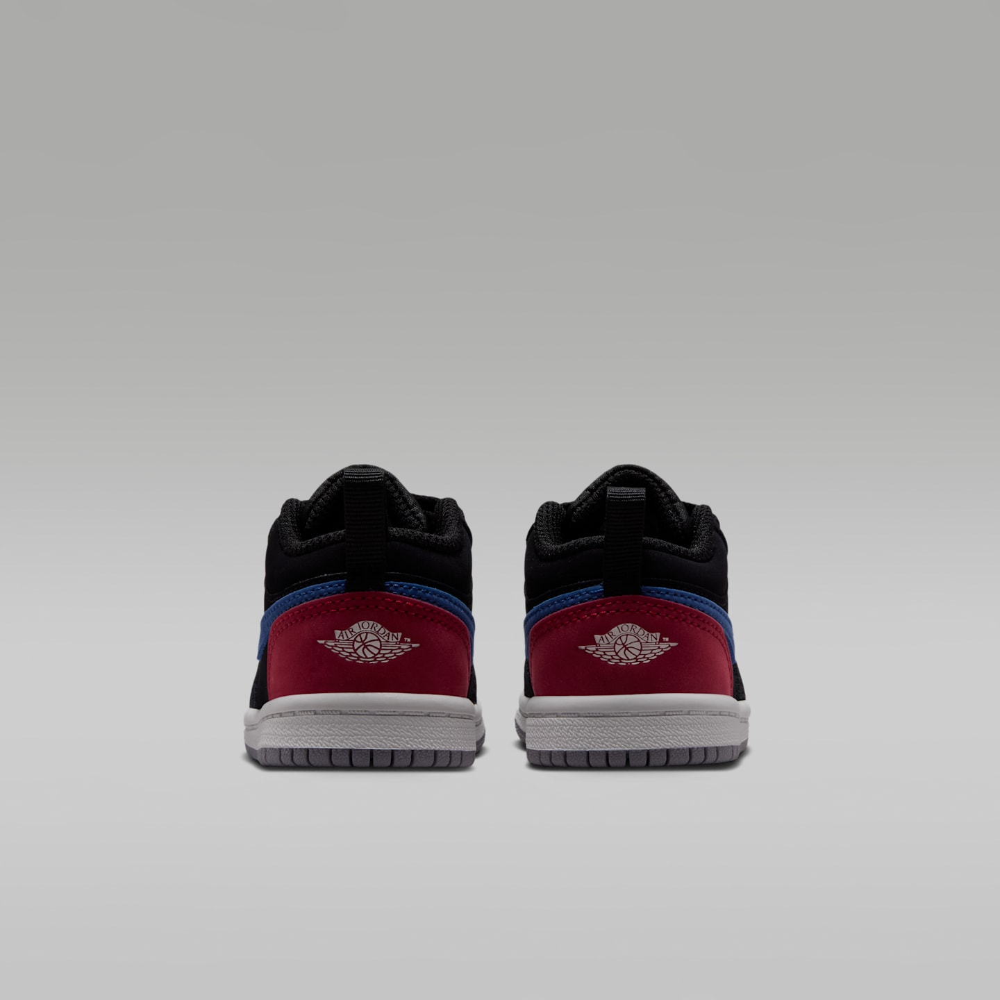 Детские кроссовки Jordan 1 Low Baby/Toddler Shoes, цвет: Чёрный / Насыщенный синий — фото 6