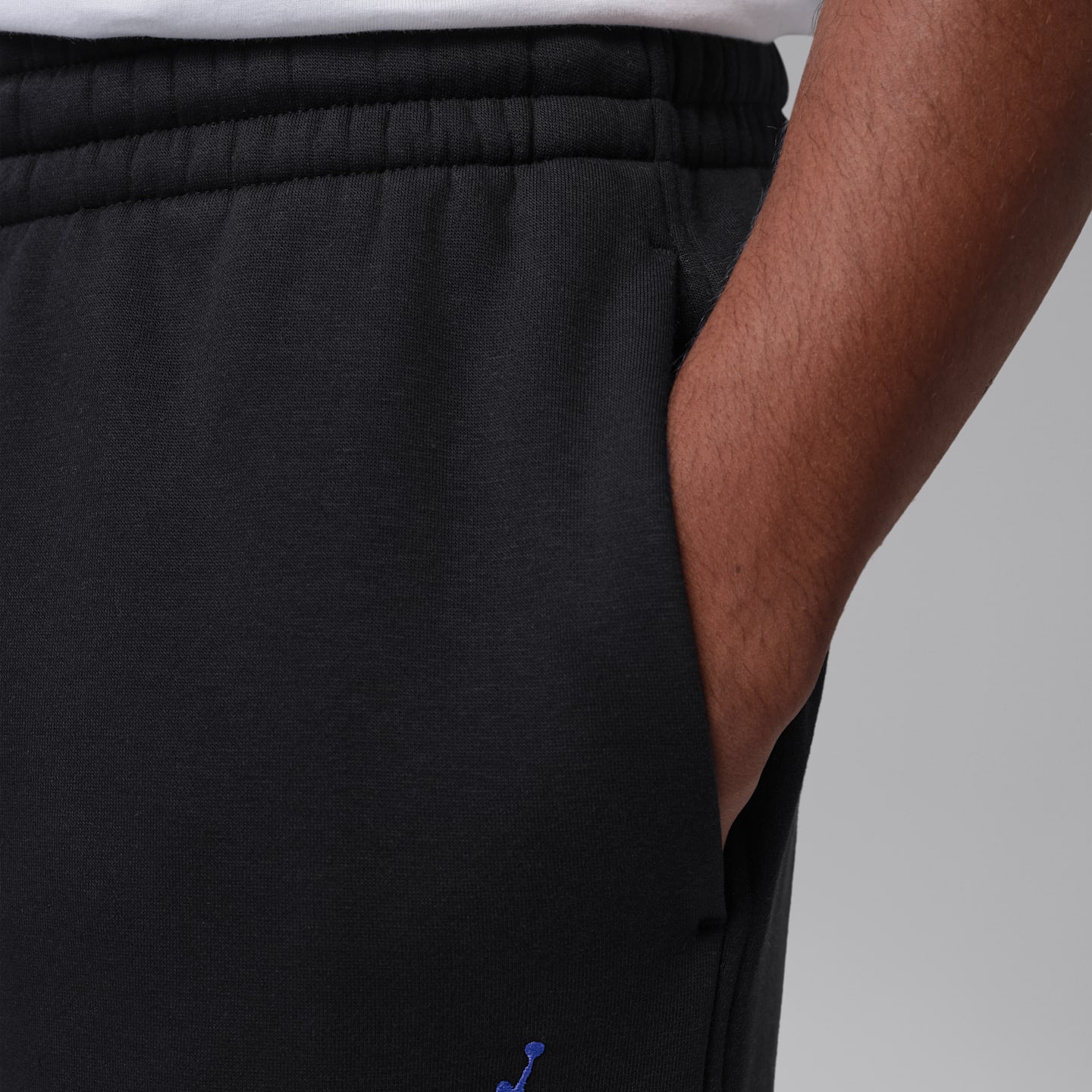 Мужские брюки Jordan Brooklyn Space Jam Fleece Cuffed, цвет: Чёрный — фото 3