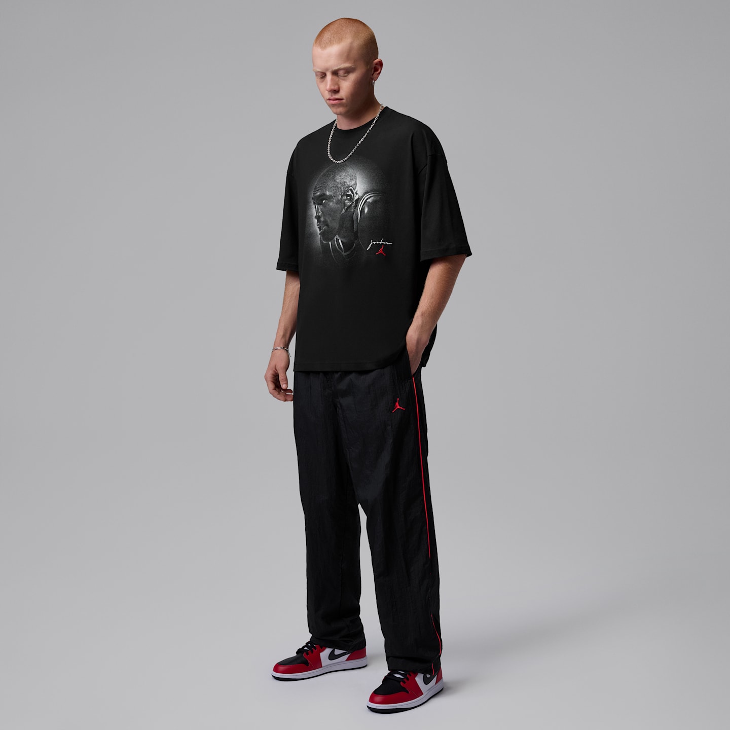 Мужская футболка Jordan Flight Essentials оверсайз, цвет: Чёрный, вариант 1 — фото 6