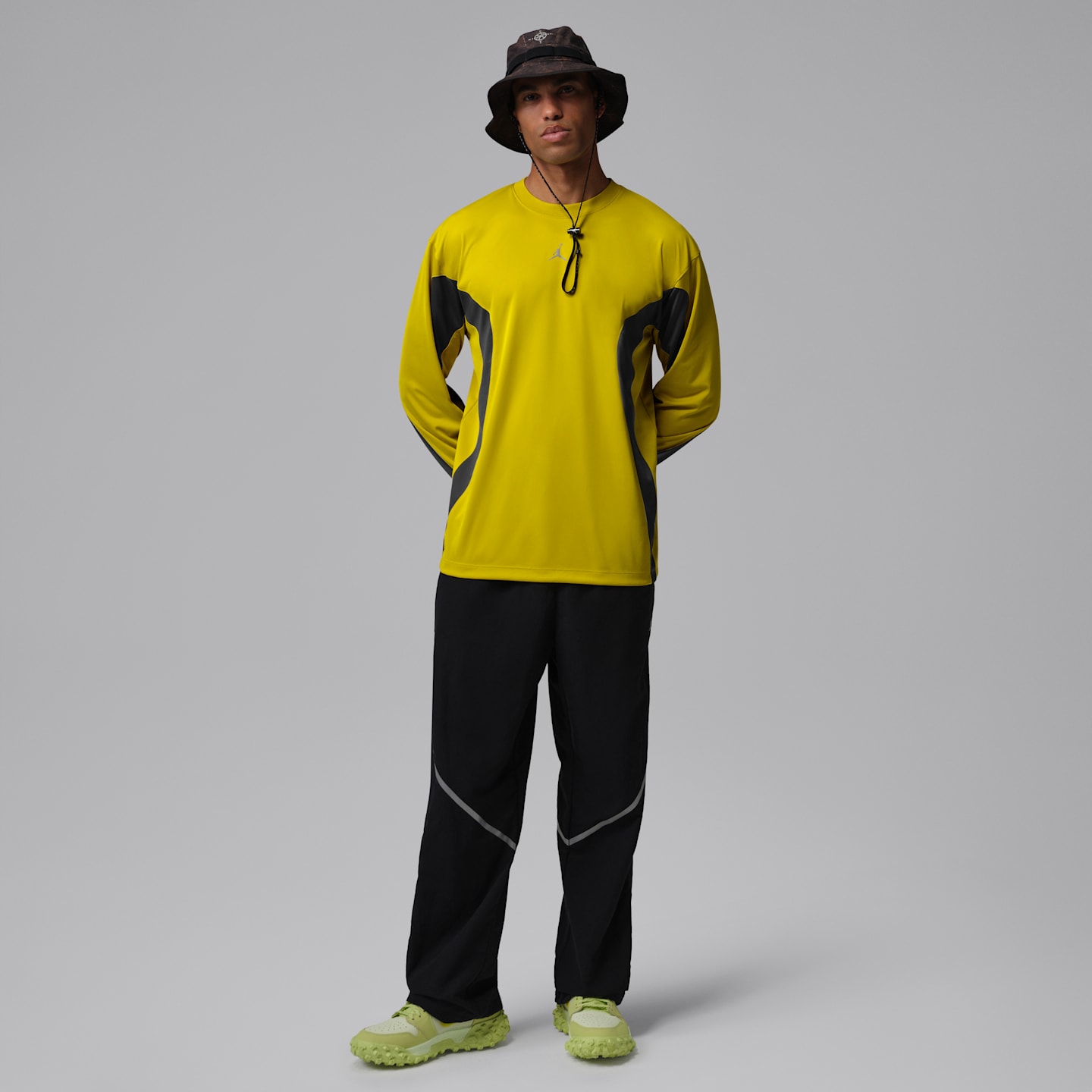 Мужской топ Jordan Brooklyn Hike Mike Graphic Jersey, цвет: Хаки — фото 8