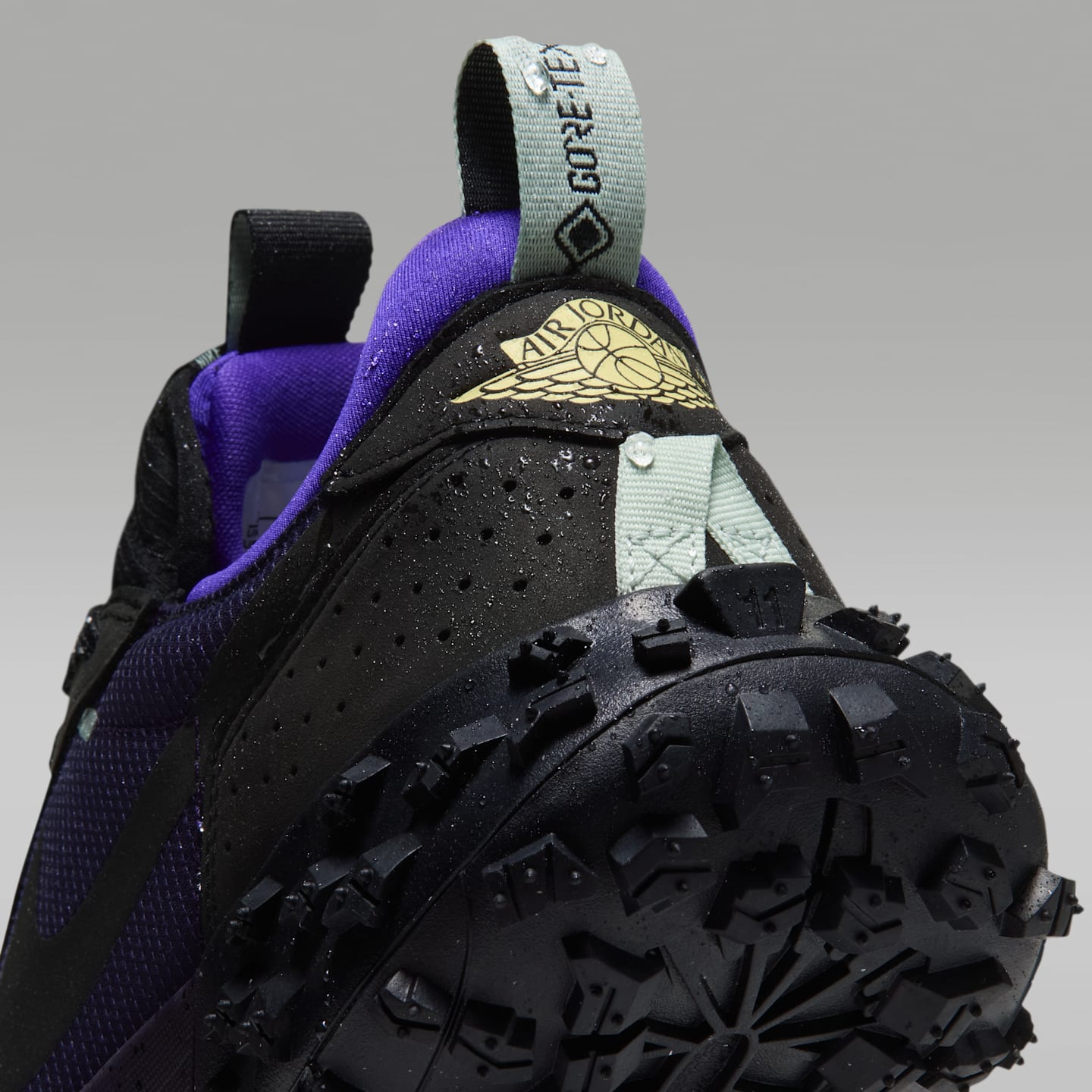 Мужские кроссовки Air Jordan 1 Element Low A/T, цвет: Чёрный / Фиолетовый — фото 10