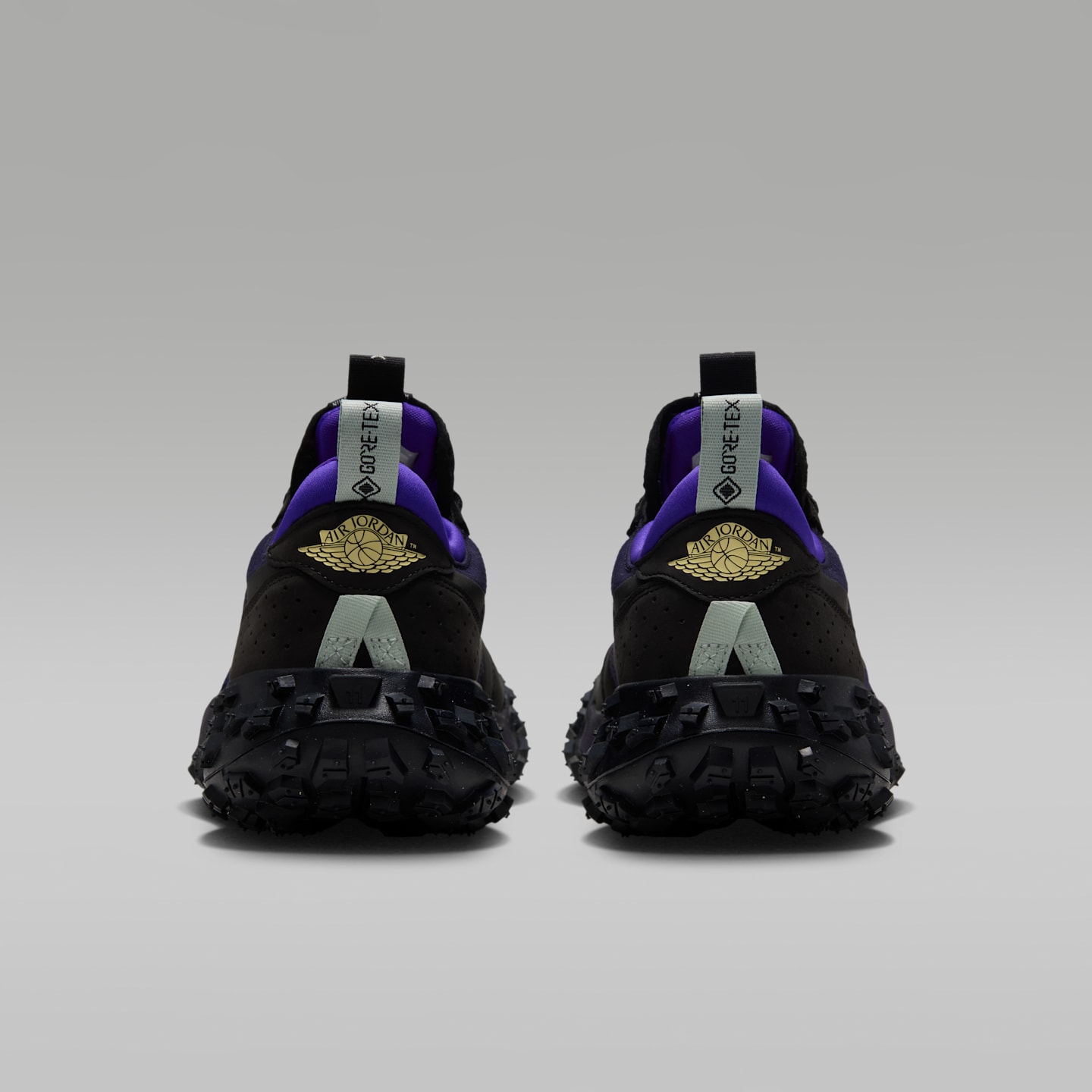 Мужские кроссовки Air Jordan 1 Element Low A/T, цвет: Чёрный / Фиолетовый — фото 6