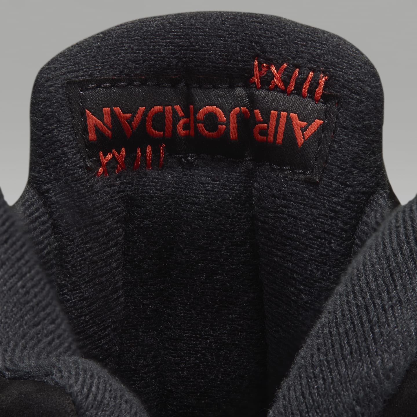 Детские кроссовки Jordan Air Jordan 5 Retro "Halloween, цвет: Чёрный / Красный, вариант 1 — фото 10