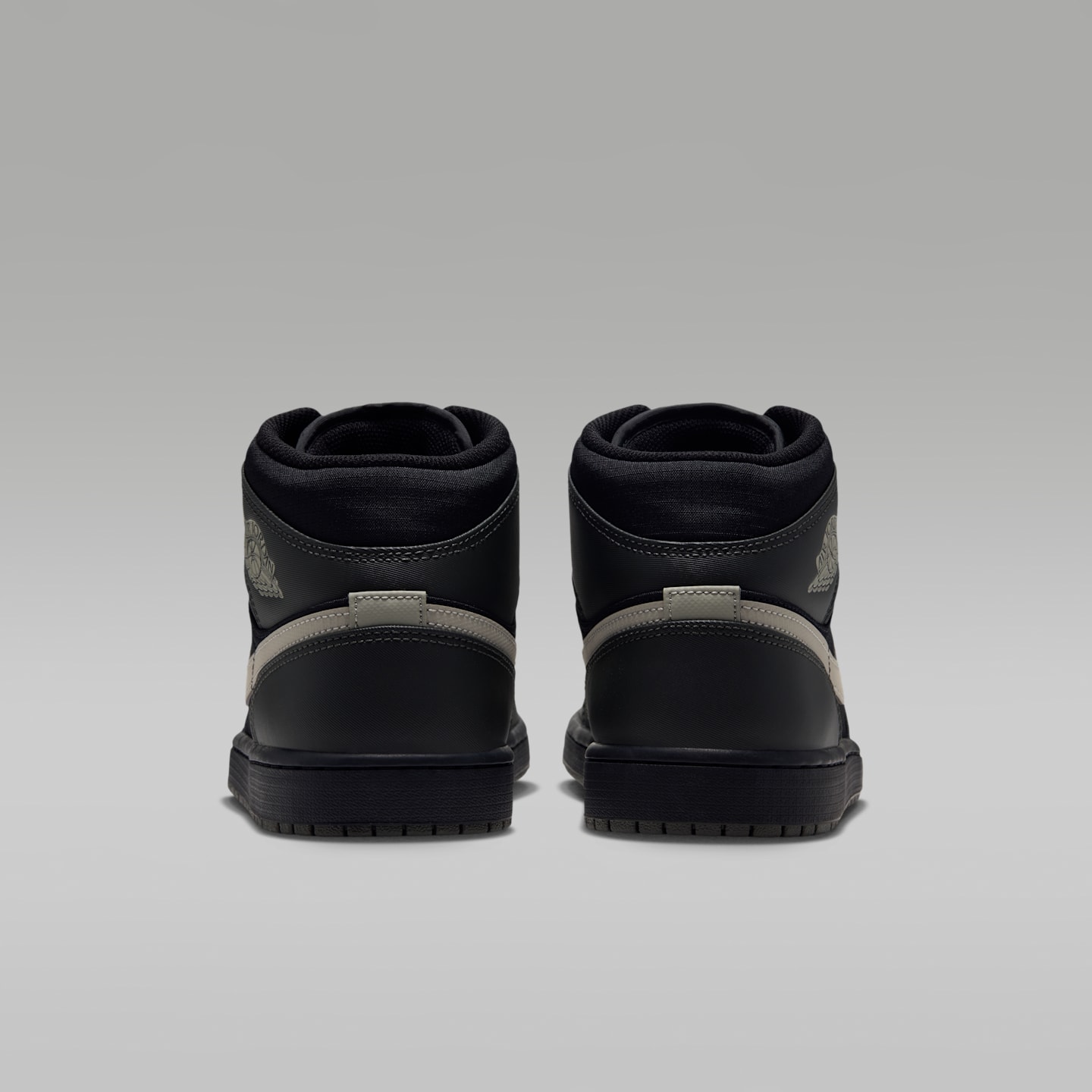 Мужские кроссовки Air Jordan 1 Mid Utility, цвет: Чёрный / Еловый туманный — фото 6