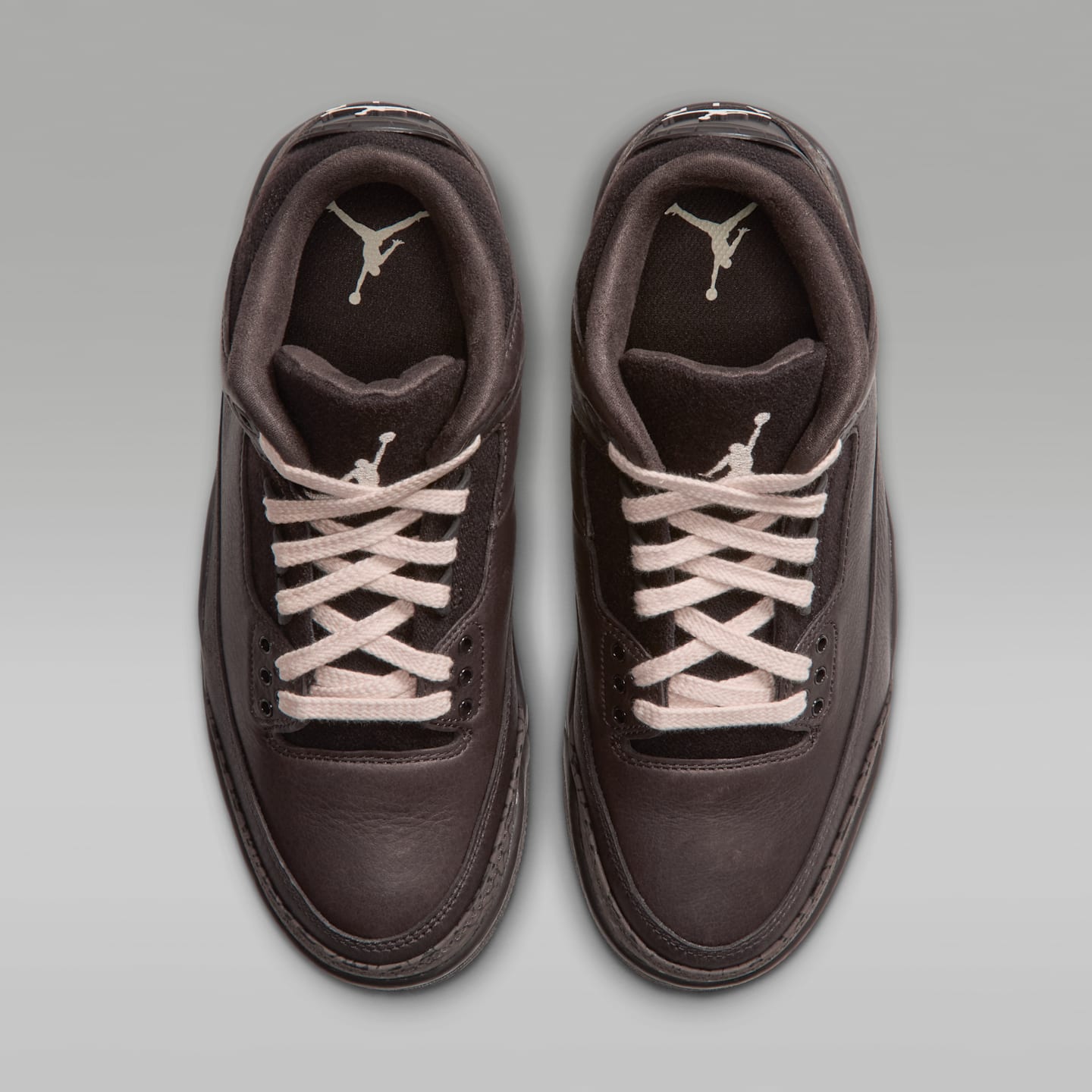 Женские кроссовки Air Jordan 3 Retro "Fireside" Shoes, цвет: Бархатный коричневый / Рыжевато-коричневый — фото 4