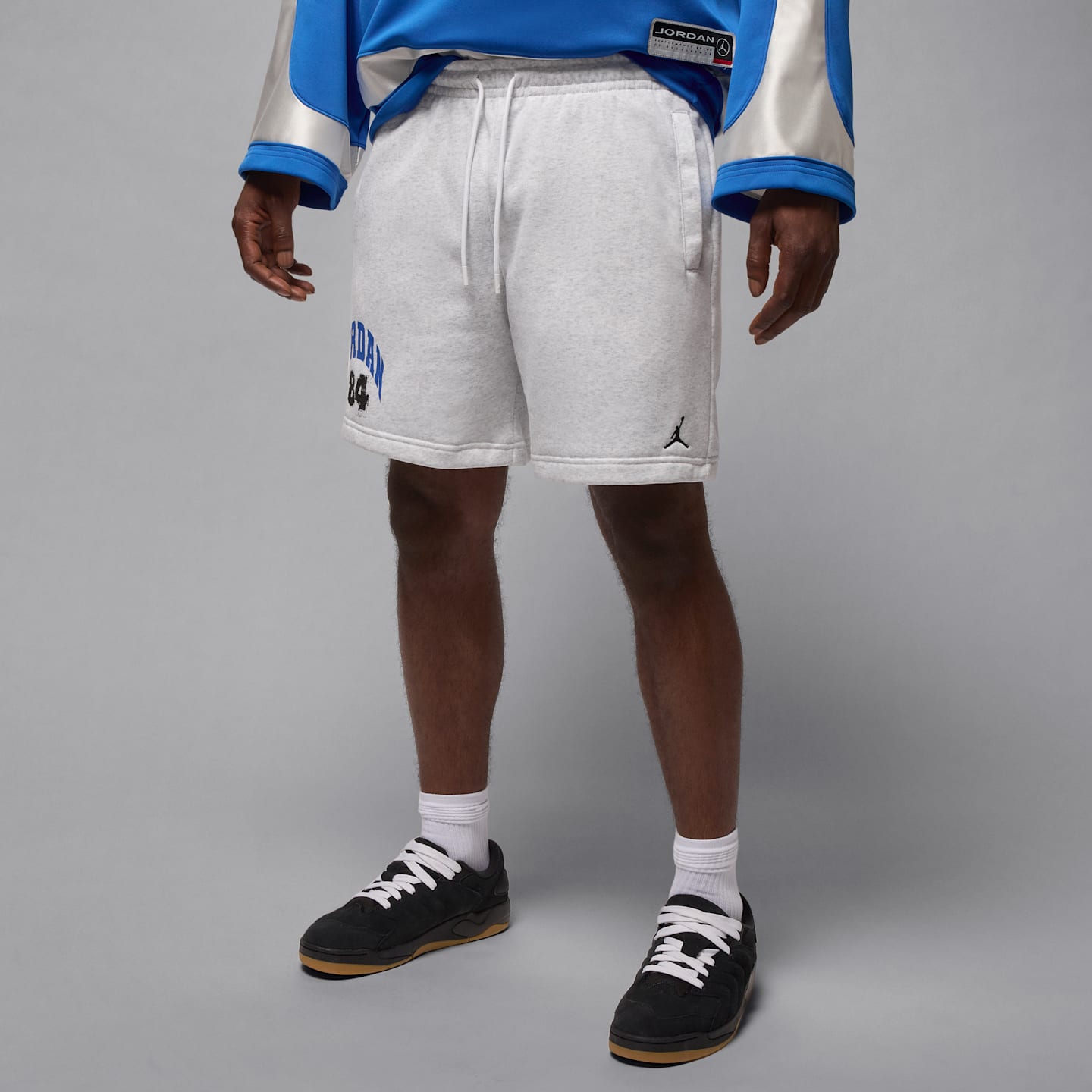Мужские шорты Jordan Brooklyn Collegiate, цвет: Берёзовый меланжевый / Чёрный — фото 1
