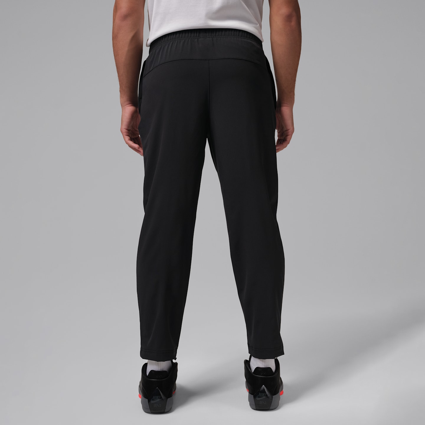 Мужские брюки Jordan Sport Essentials Dri-FIT Woven, цвет: Чёрный — фото 2