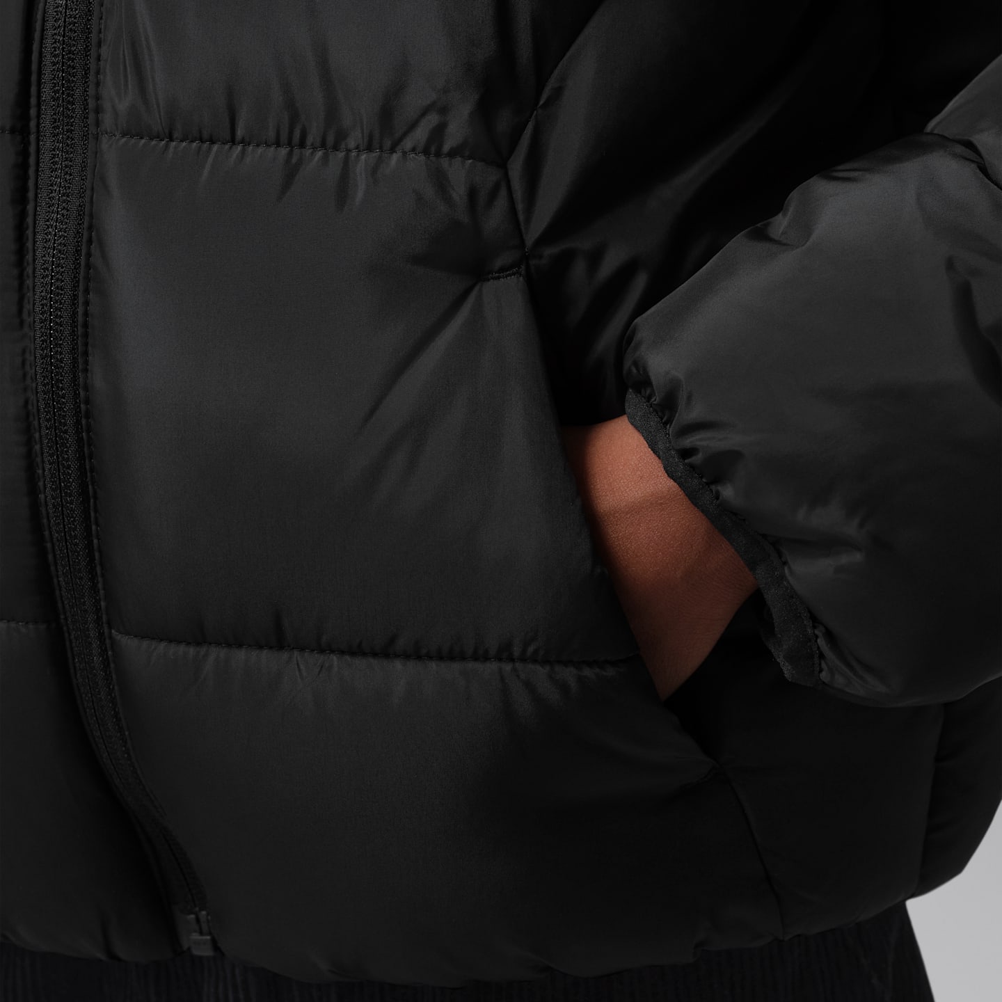 Детская куртка Jordan Brooklyn Graphic Puffer, цвет: Чёрный — фото 6