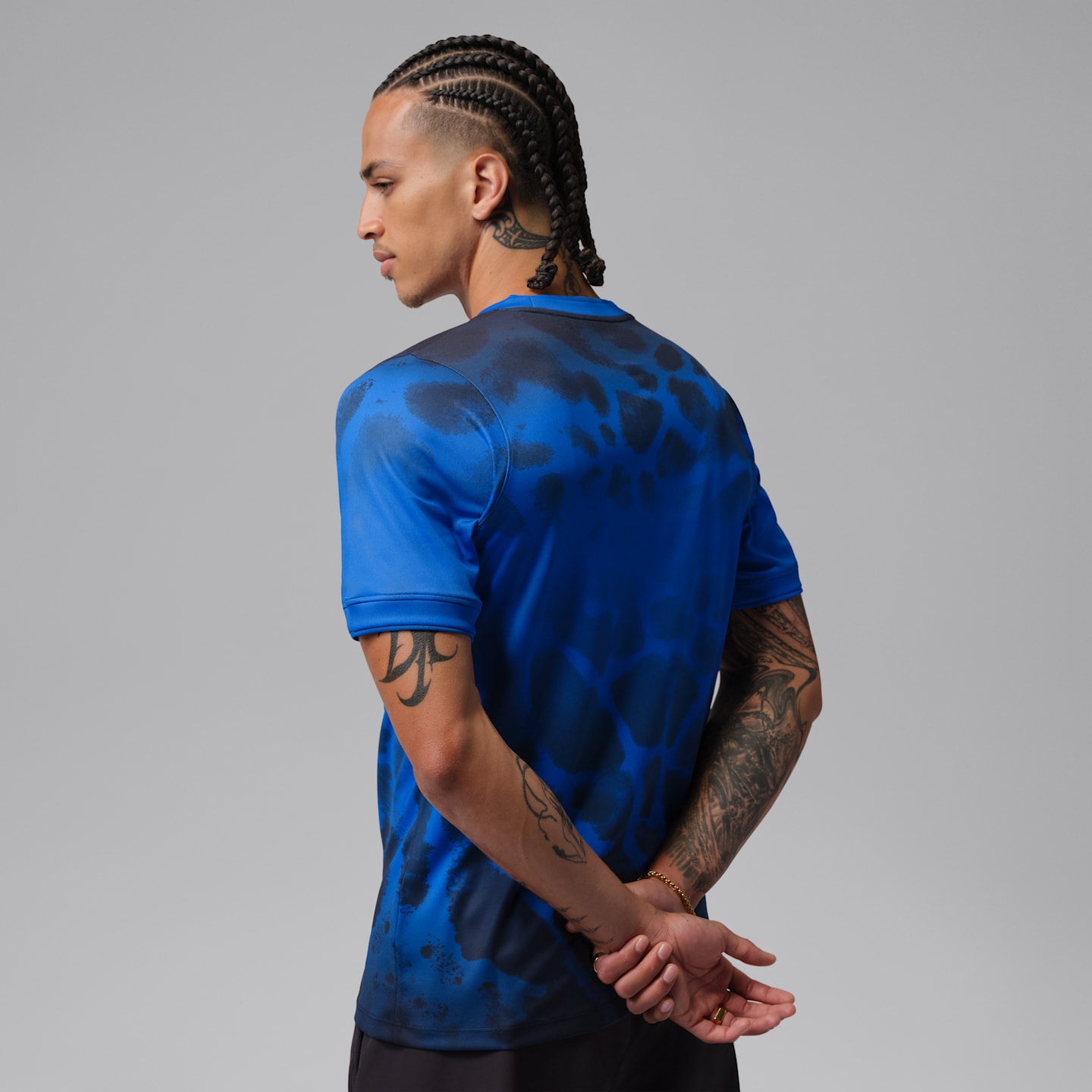 Мужская предматчевая футболка с коротким рукавом Jordan Brazil Academy Pro Dri-FIT, цвет: Королевский синий — фото 2
