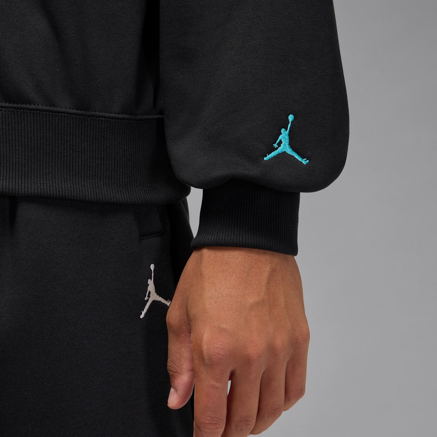 Мужская толстовка Jordan Brooklyn Fleece Crewneck, цвет: Чёрный / Синий — фото 5