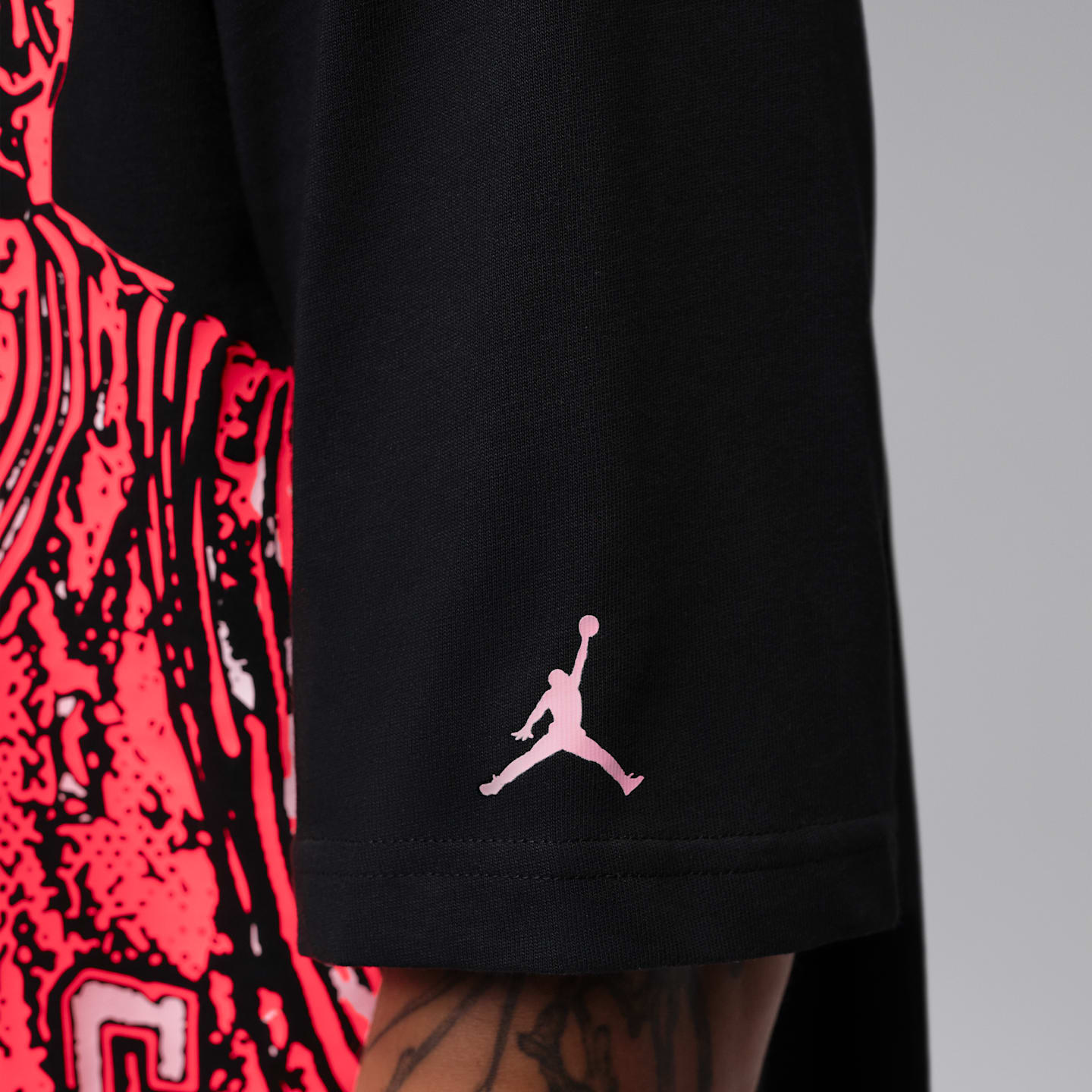 Мужская футболка Jordan Sport Dri-FIT Graphic, цвет: Чёрный — фото 5