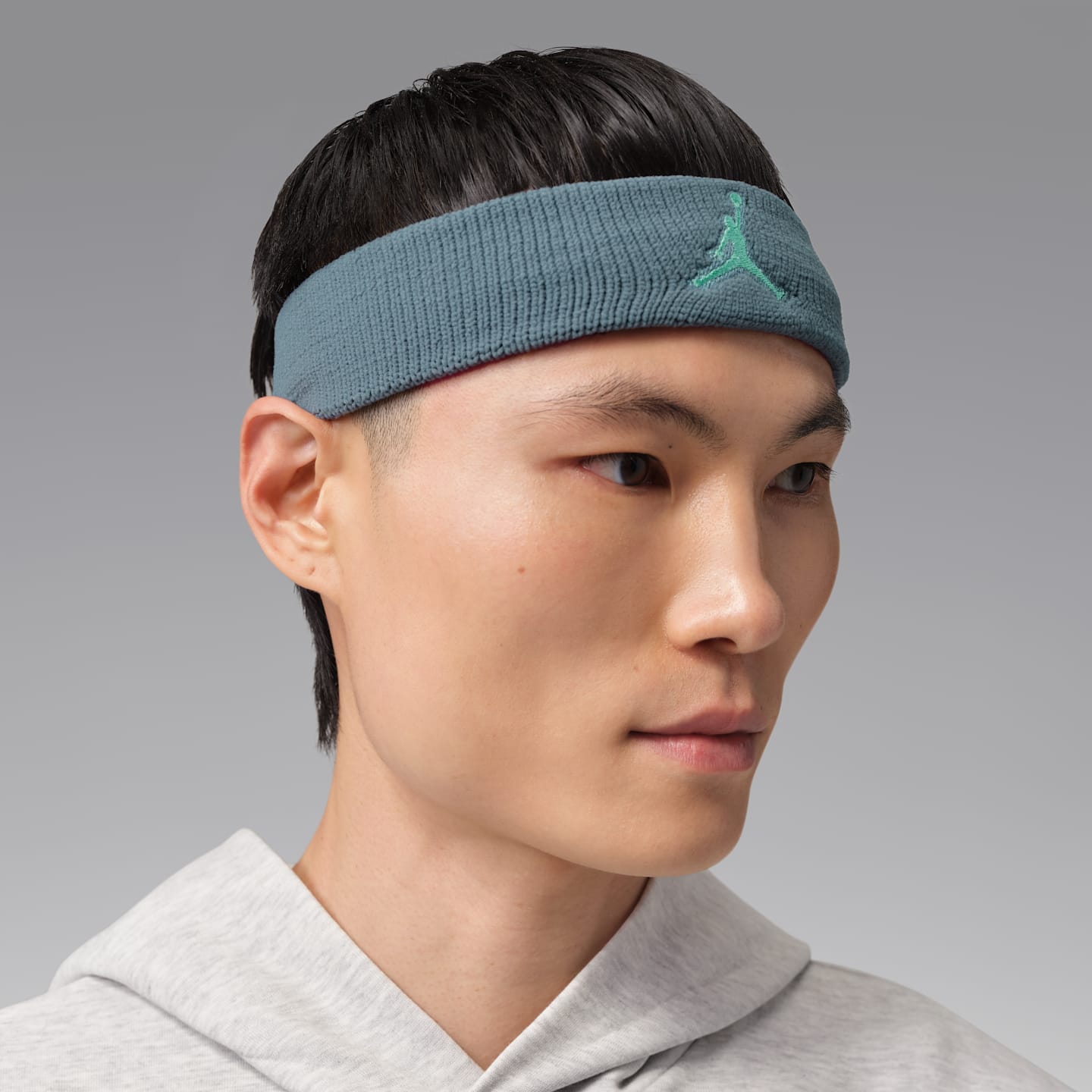 Мужские аксессуары для волос Jordan Dri-FIT Jumpman Headband, цвет: Пепельный зелёный / Зелёный сияющий — фото 3