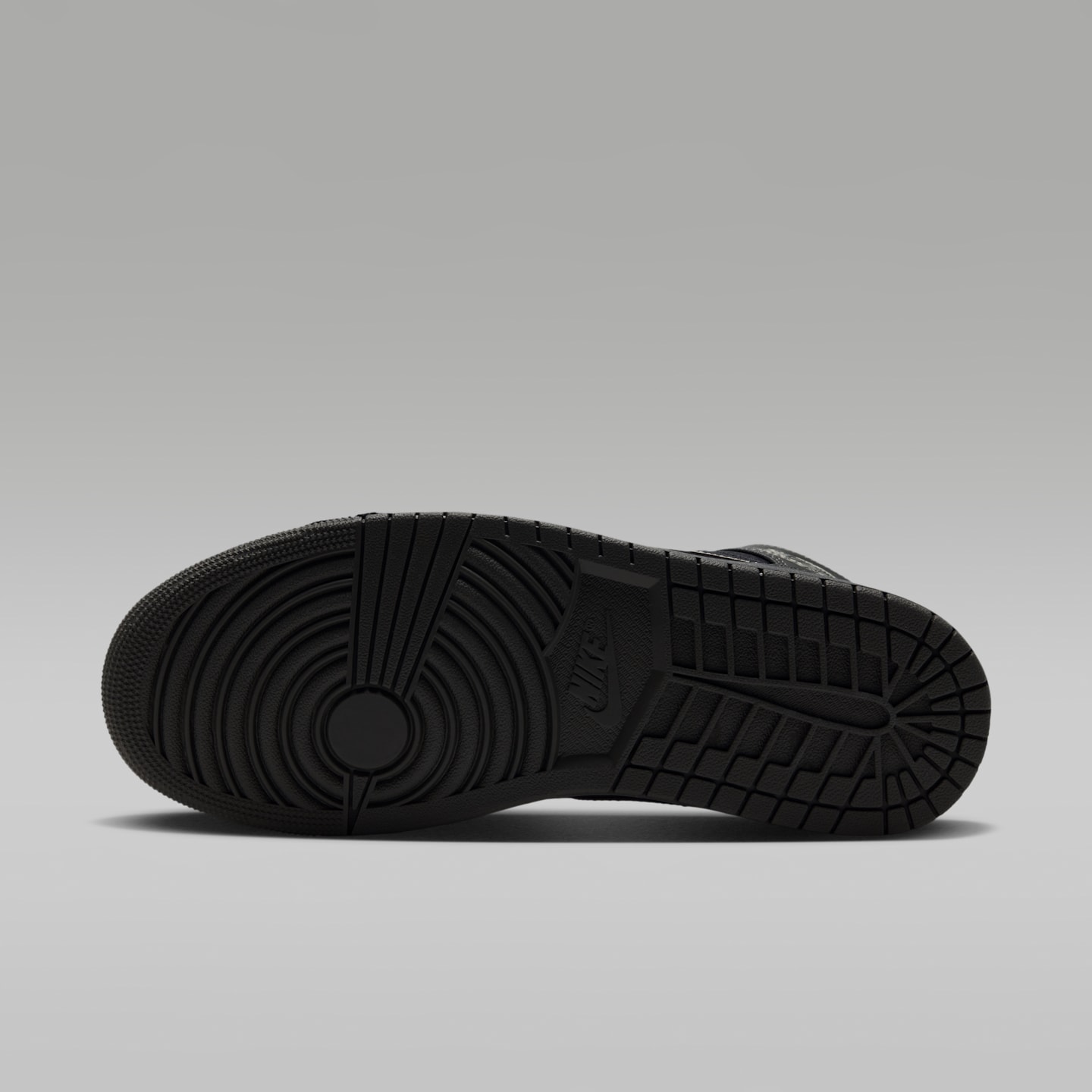 Мужские кроссовки Air Jordan 1 Mid Utility, цвет: Чёрный / Еловый туманный — фото 2