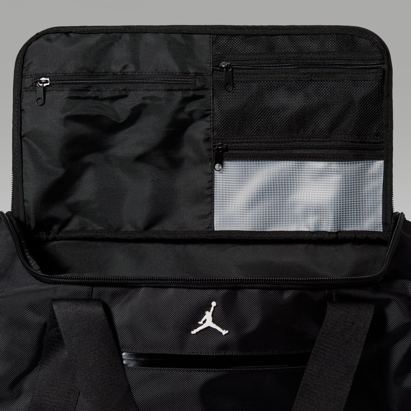 Спортивная сумка Jordan Sport Duffel, 47,5 л, цвет: Чёрный / Белый — фото 6