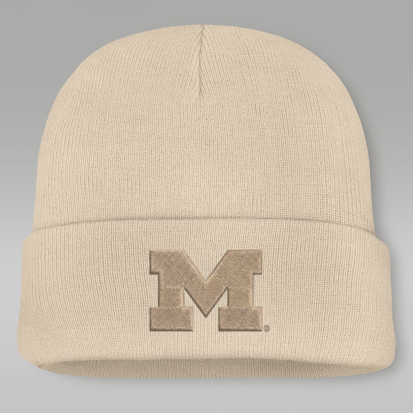 Мужская шапка-бини Jordan Brand College Michigan Natural Utility с отворотом, цвет: Натуральный — фото 1