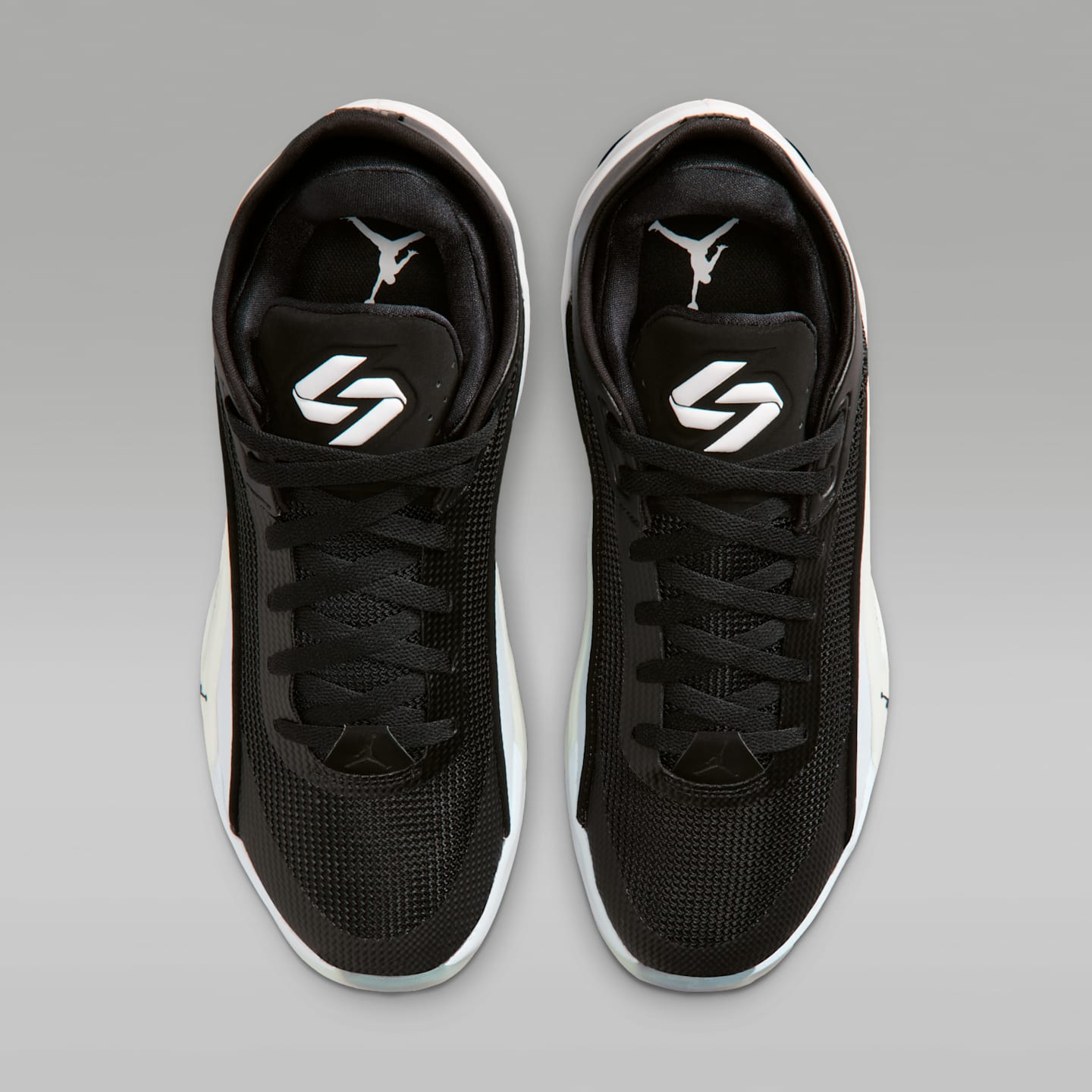 Мужские кроссовки Nike Luka 5 Basketball, цвет: Чёрный / Серый — фото 4