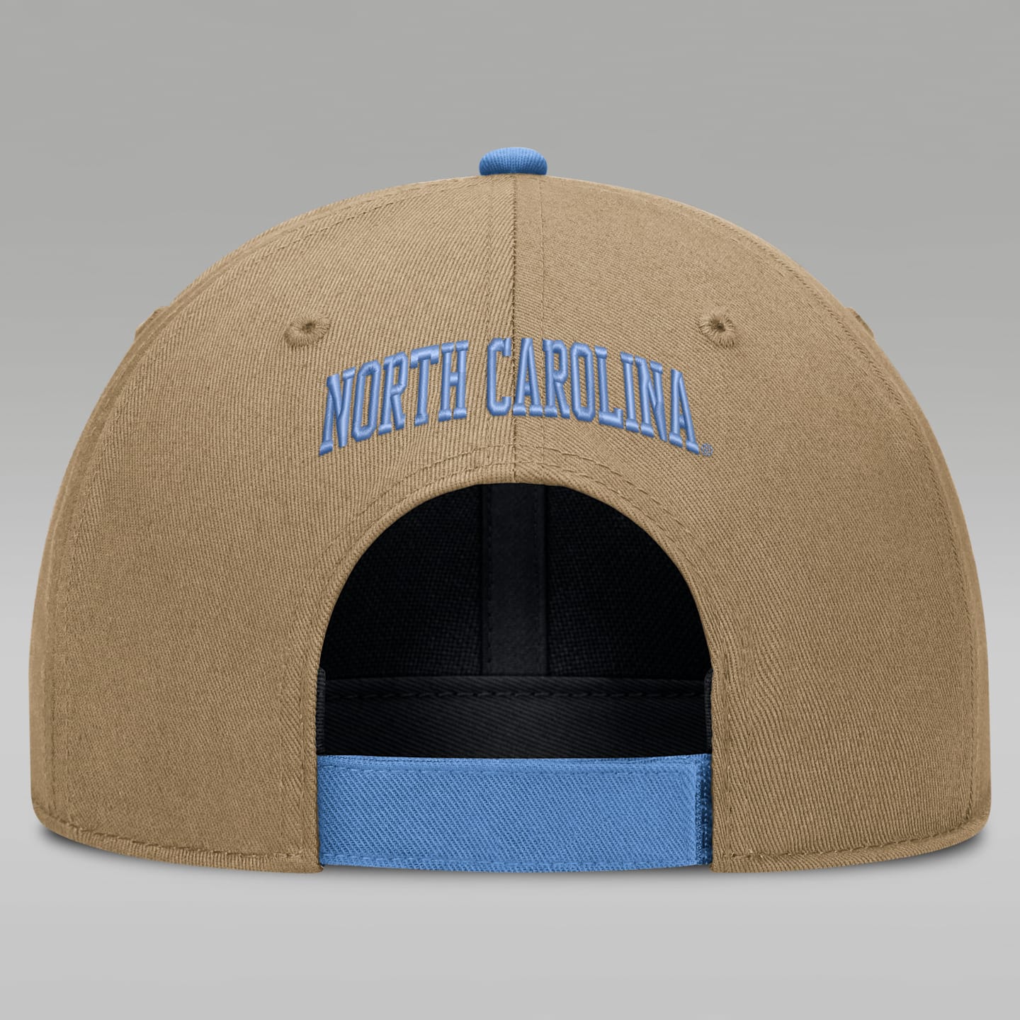 Мужская бейсболка-тракер Jordan Brand North Carolina Primetime Rise Dri-FIT регулируемая, цвет: Бежевый / Светлый синий — фото 2