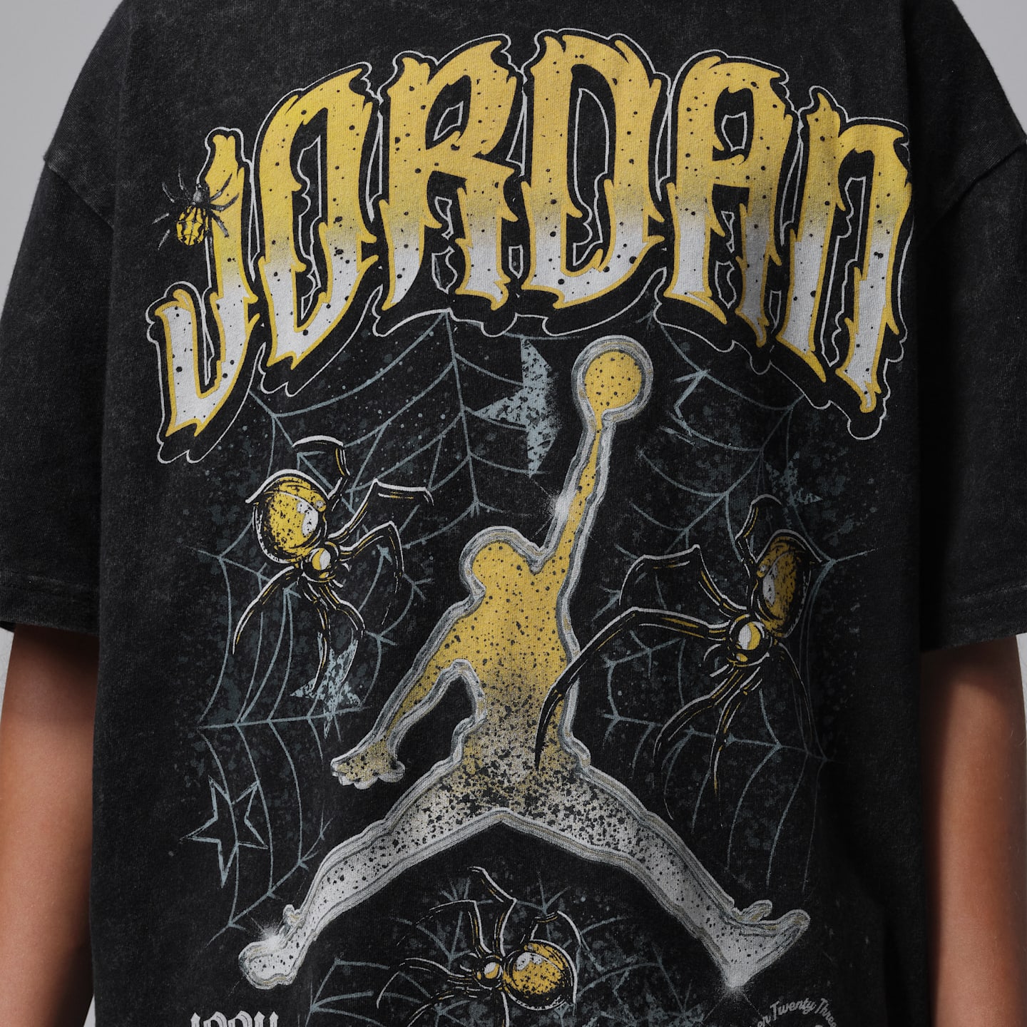 Детская футболка Jordan AJ4 Tour Yellow Retro, цвет: Чёрный — фото 4