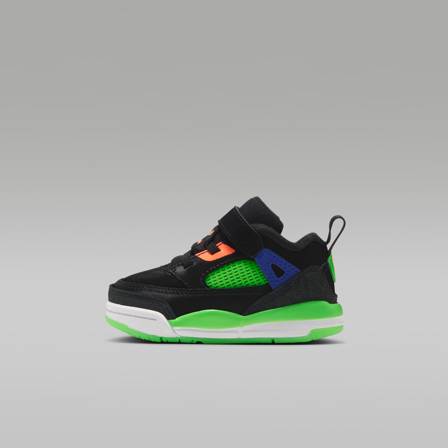 Детские кроссовки Jordan Spizike Low "Jam Central" Shoes, цвет: Чёрный / Зелёный — фото 1
