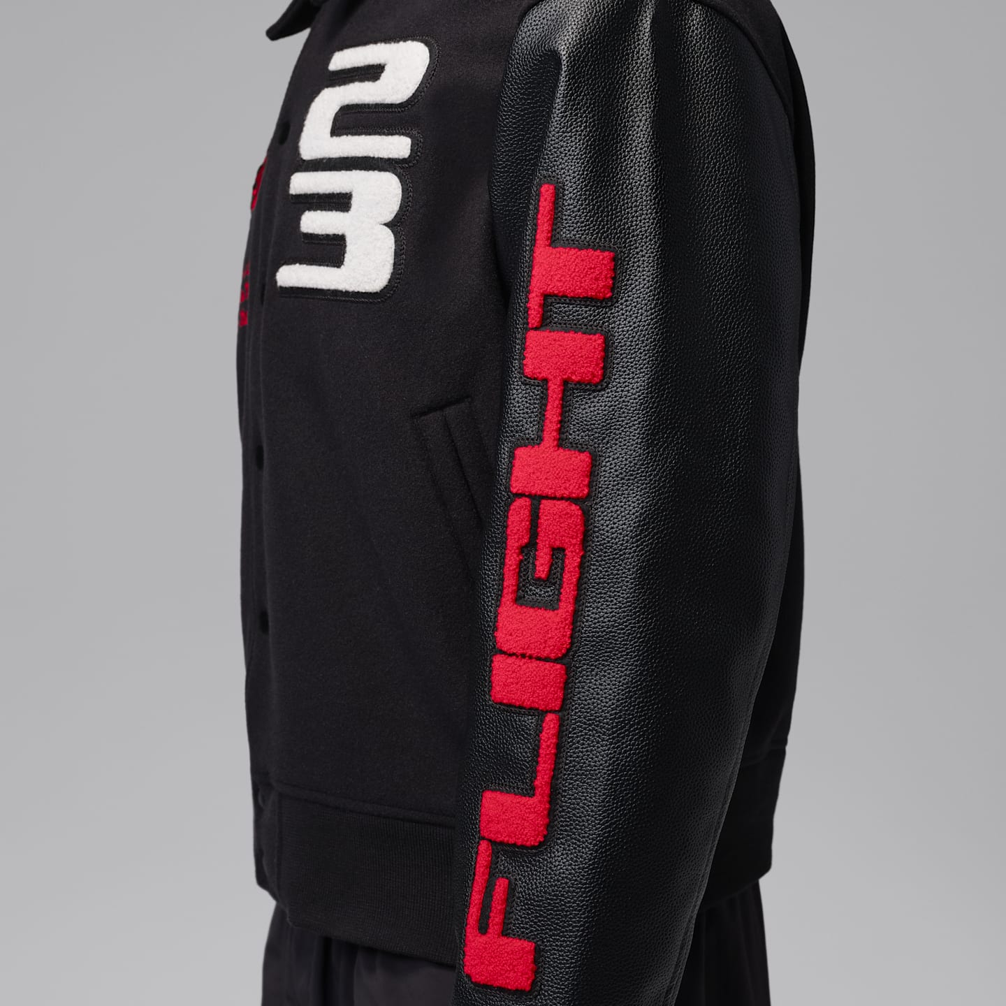 Мужская куртка Jordan Flight Varsity, цвет: Чёрный / Красный — фото 6