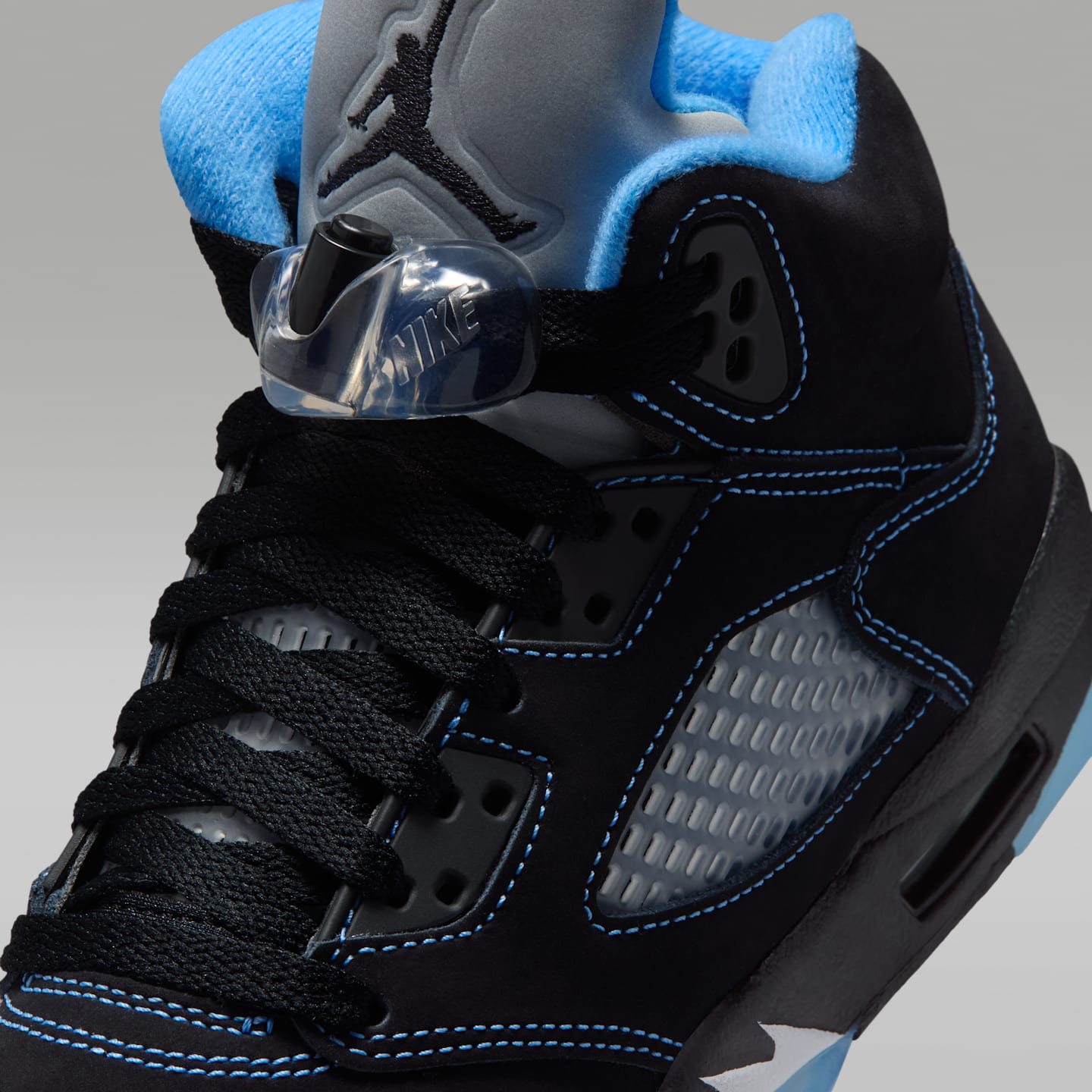 Детские кроссовки Jordan 5 "Black Carolina" Little Kids' Shoes, цвет: Чёрный / Белый — фото 7