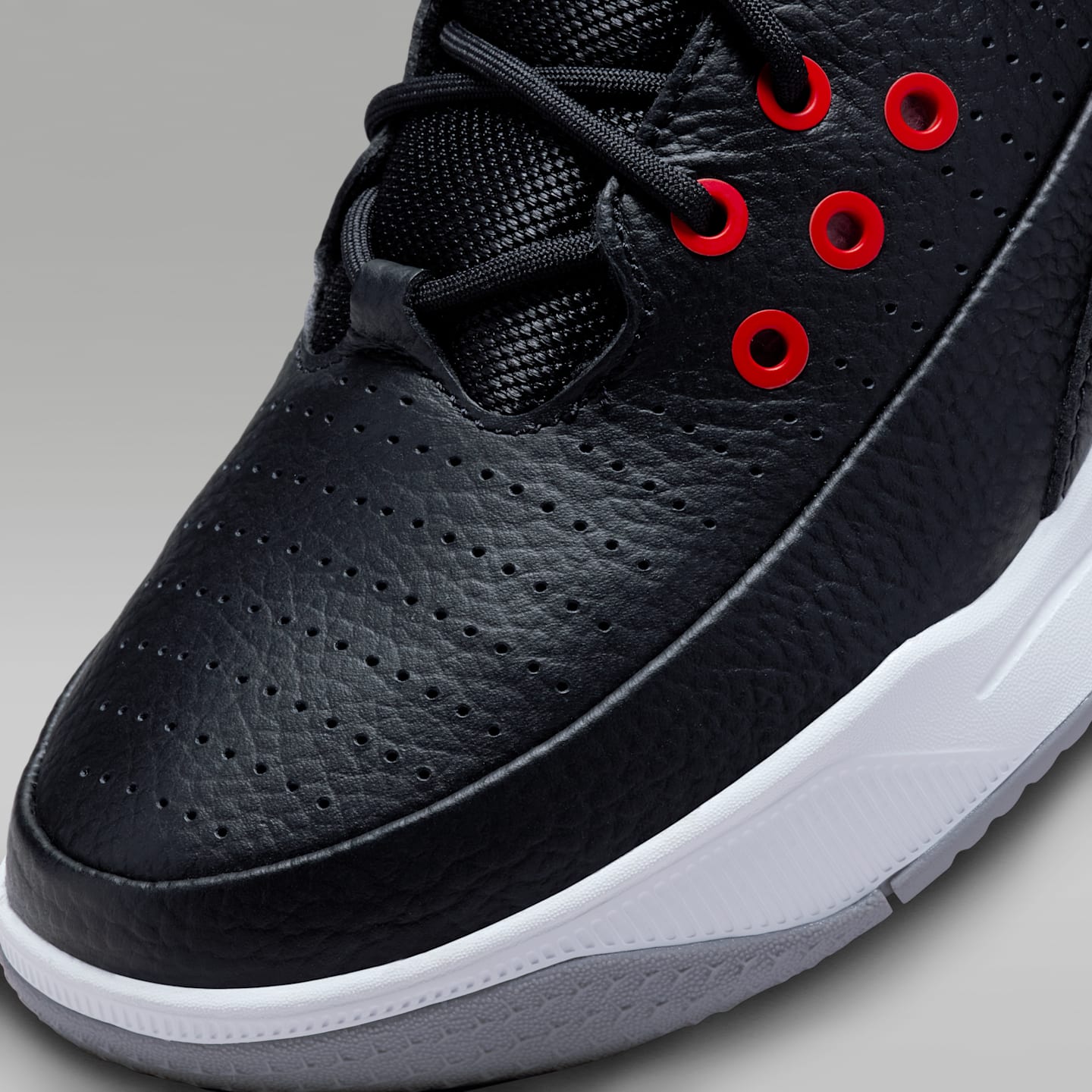 Мужские кроссовки Jordan Max Aura 5 Shoes, цвет: Чёрный / Белый — фото 7