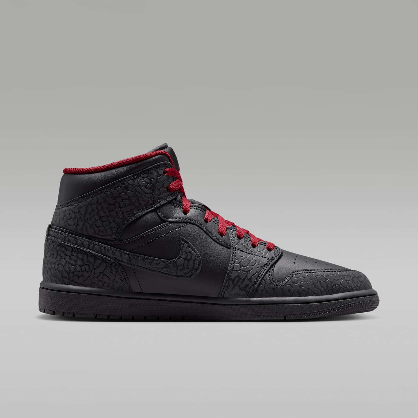 Мужские кроссовки Air Jordan 1 Mid SE, цвет: Чёрный / Красный — фото 3
