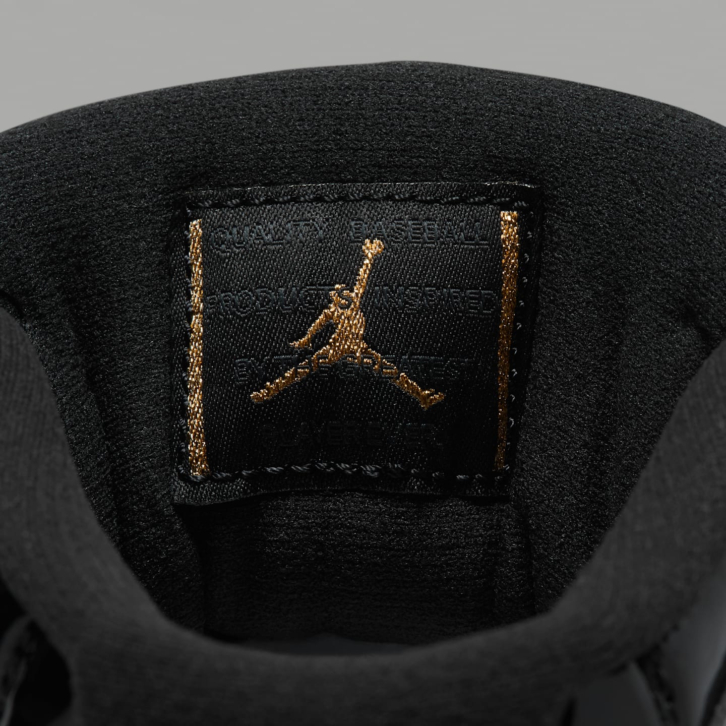 Мужские бутсы Jordan 11 Retro MCS Baseball, цвет: Чёрный / Антрацитовый — фото 10