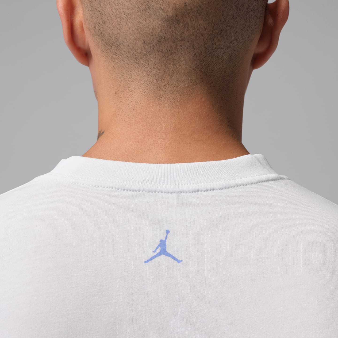 Мужская футболка Jordan Dri-FIT Dome Jam Sport Crew-Neck, цвет: Снежный белый / Серебристый — фото 5