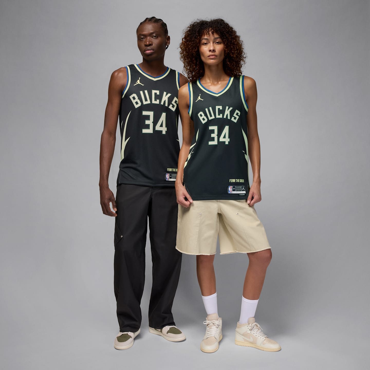 Мужской топ Jordan Milwaukee Bucks Statement Edition Dri-FIT NBA Swingman Jersey, цвет: Чёрный — фото 9