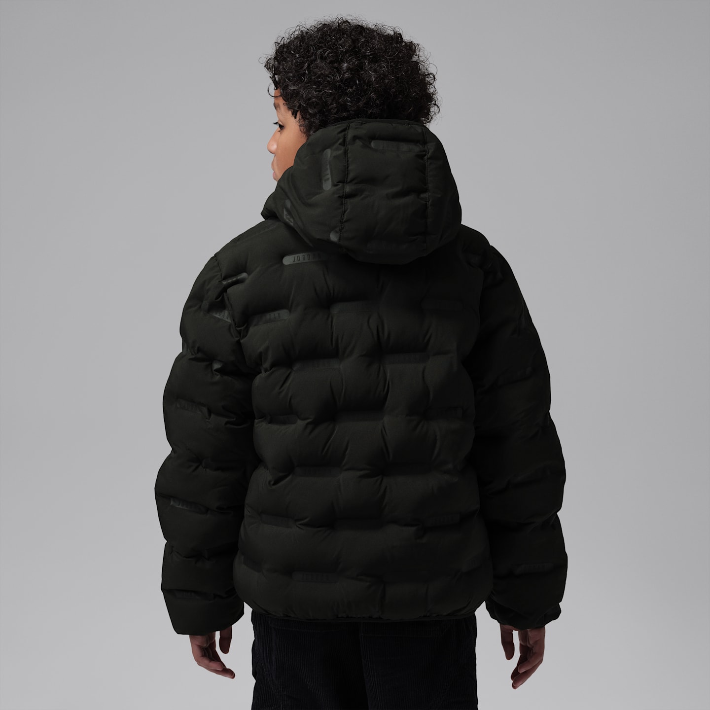 Детская куртка Jordan Heat Debossed Midweight Puffer, цвет: Чёрный — фото 2