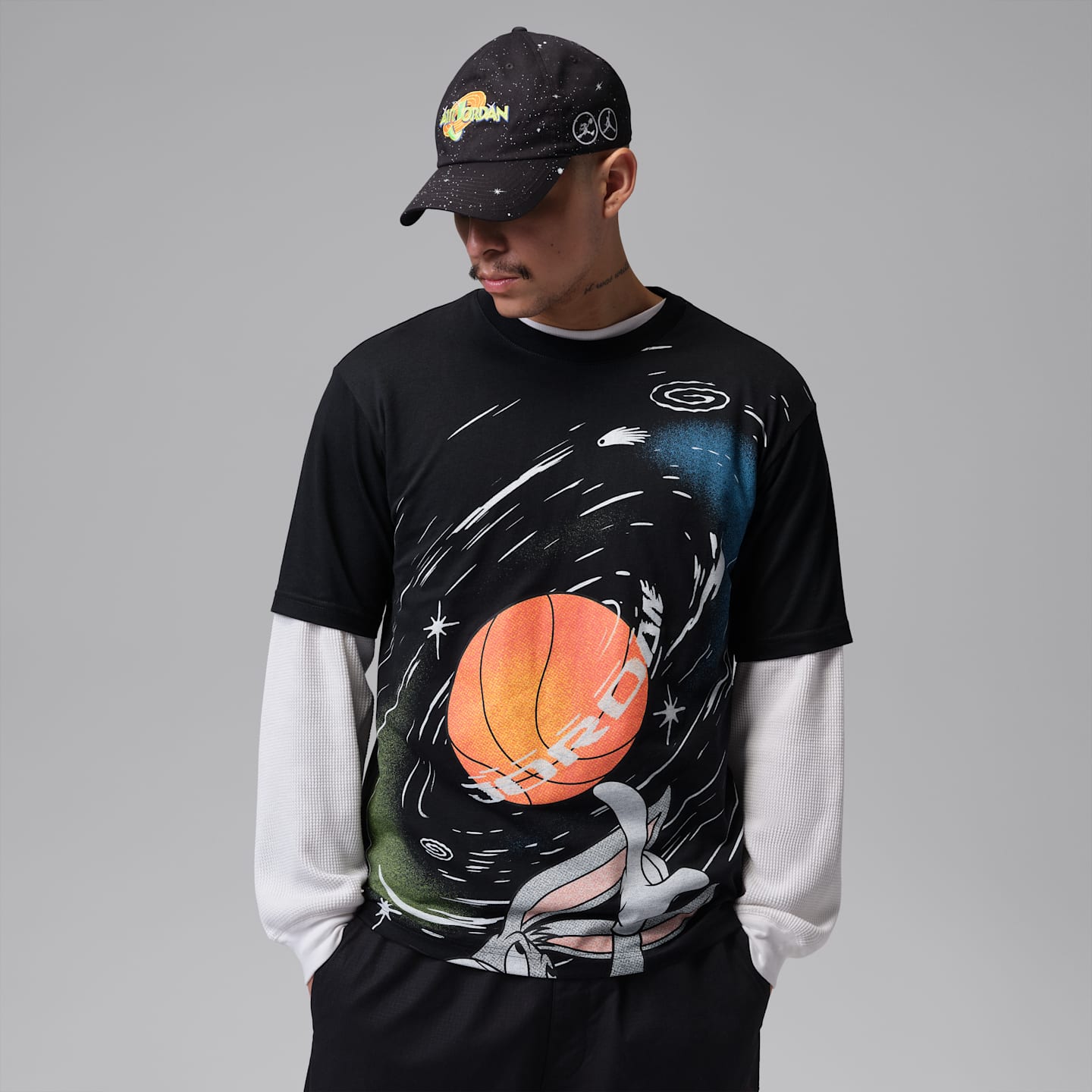 Мужская футболка Jordan Brooklyn Bugs Bunny Crew-Neck, цвет: Чёрный — фото 1