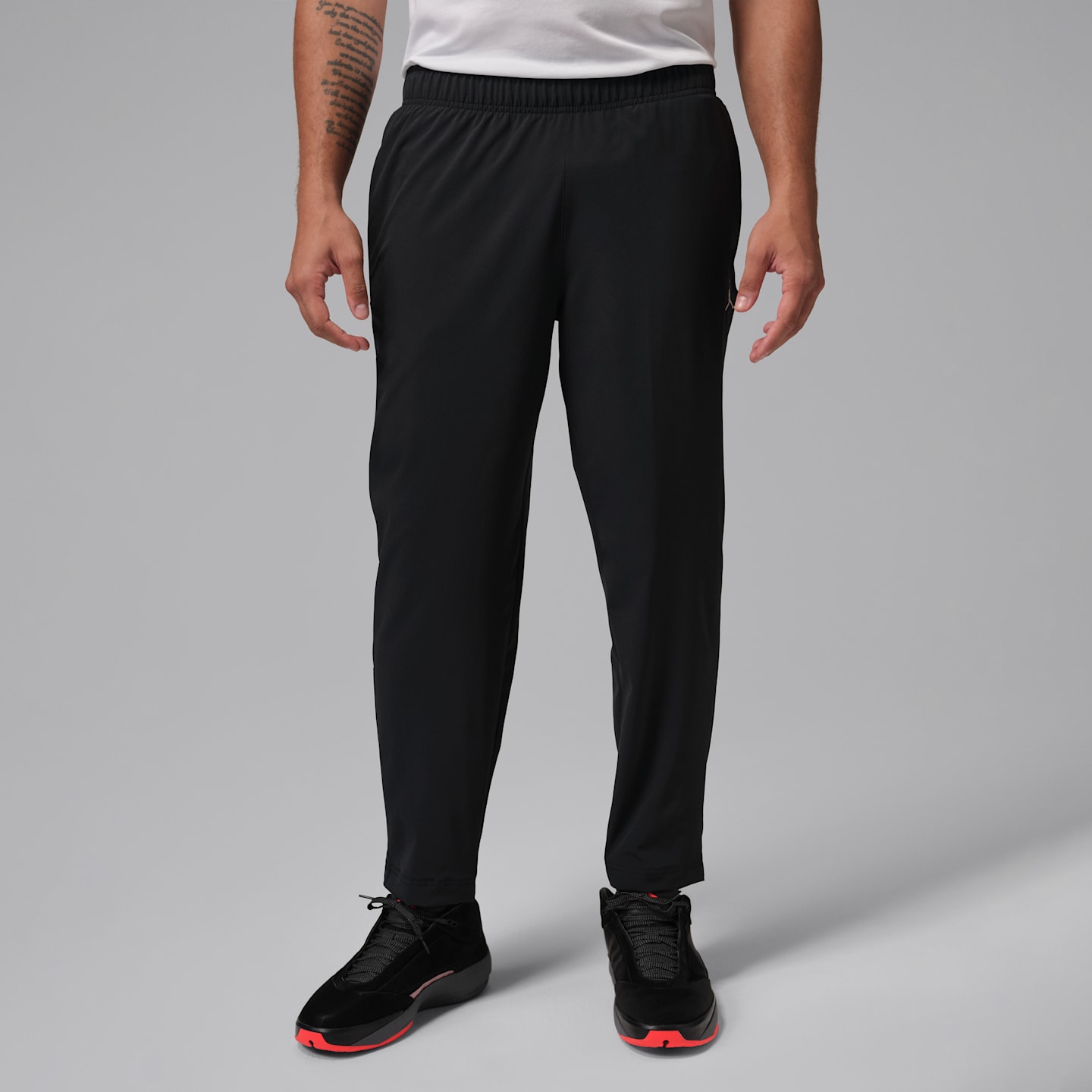 Мужские брюки Jordan Sport Essentials Dri-FIT Woven, цвет: Чёрный — фото 1