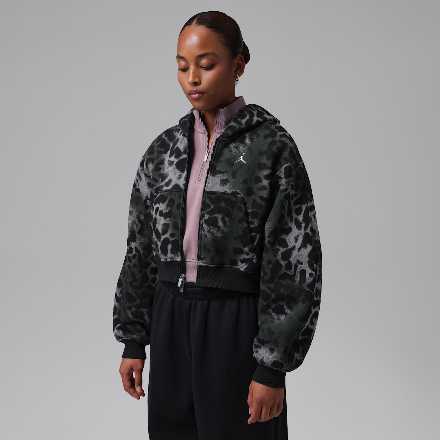 Женское худи Jordan Brooklyn Fleece Cropped Full-Zip, цвет: Чёрный — фото 1