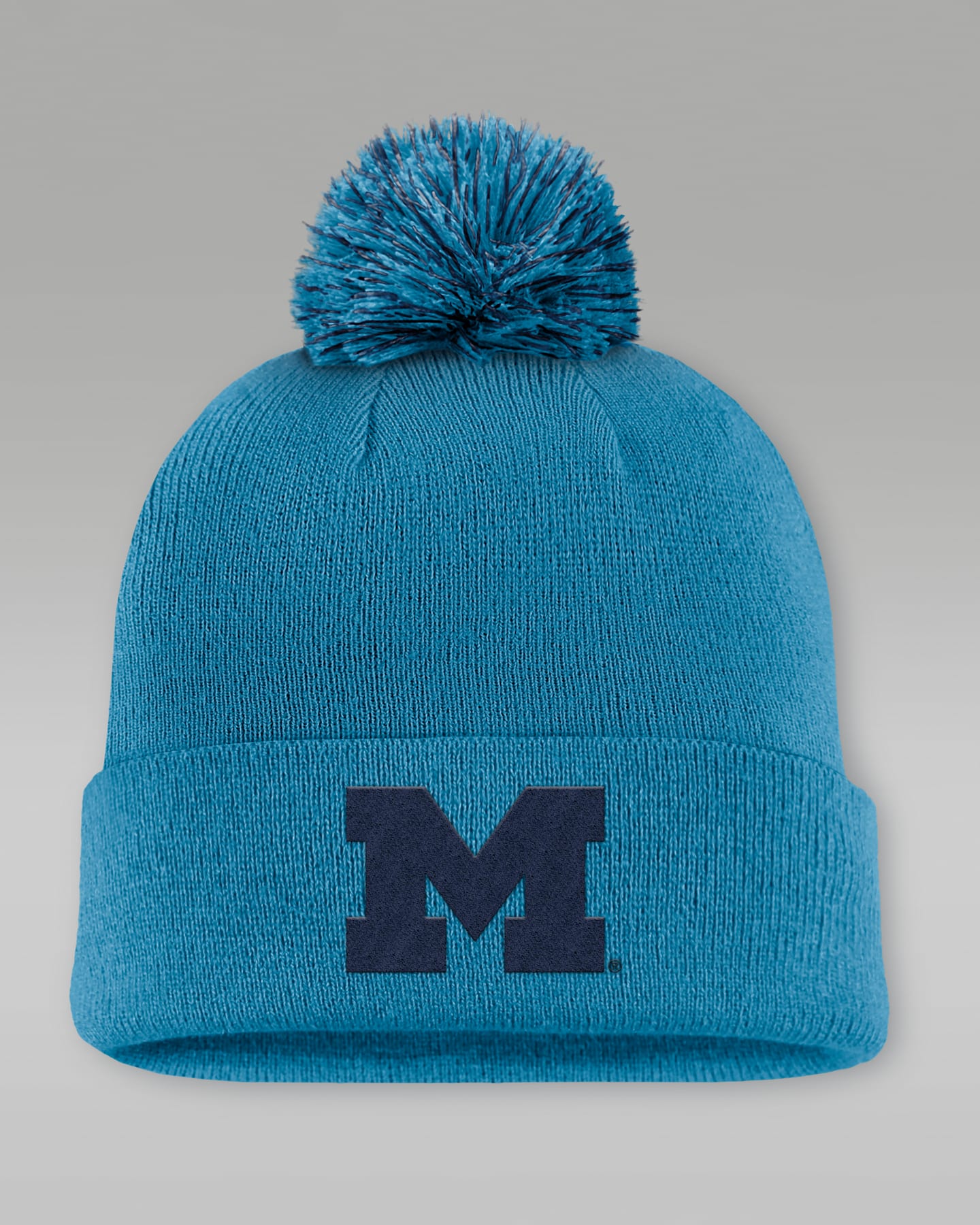 Мужская шапка Jordan Michigan Primetime Campus Toned College Cuffed Pom Beanie, цвет: Синий — фото 3