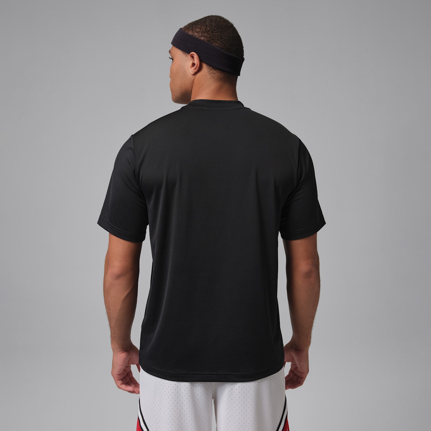 Мужская футболка Jordan Sport Essentials Dri-FIT с коротким рукавом, цвет: Чёрный — фото 2