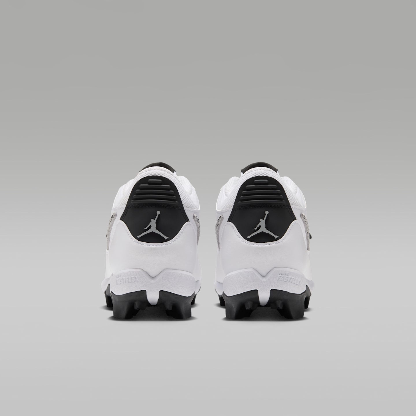 Детские бутсы Jordan Legacy 312 Low Cleats, цвет: Белый / Чёрный — фото 6