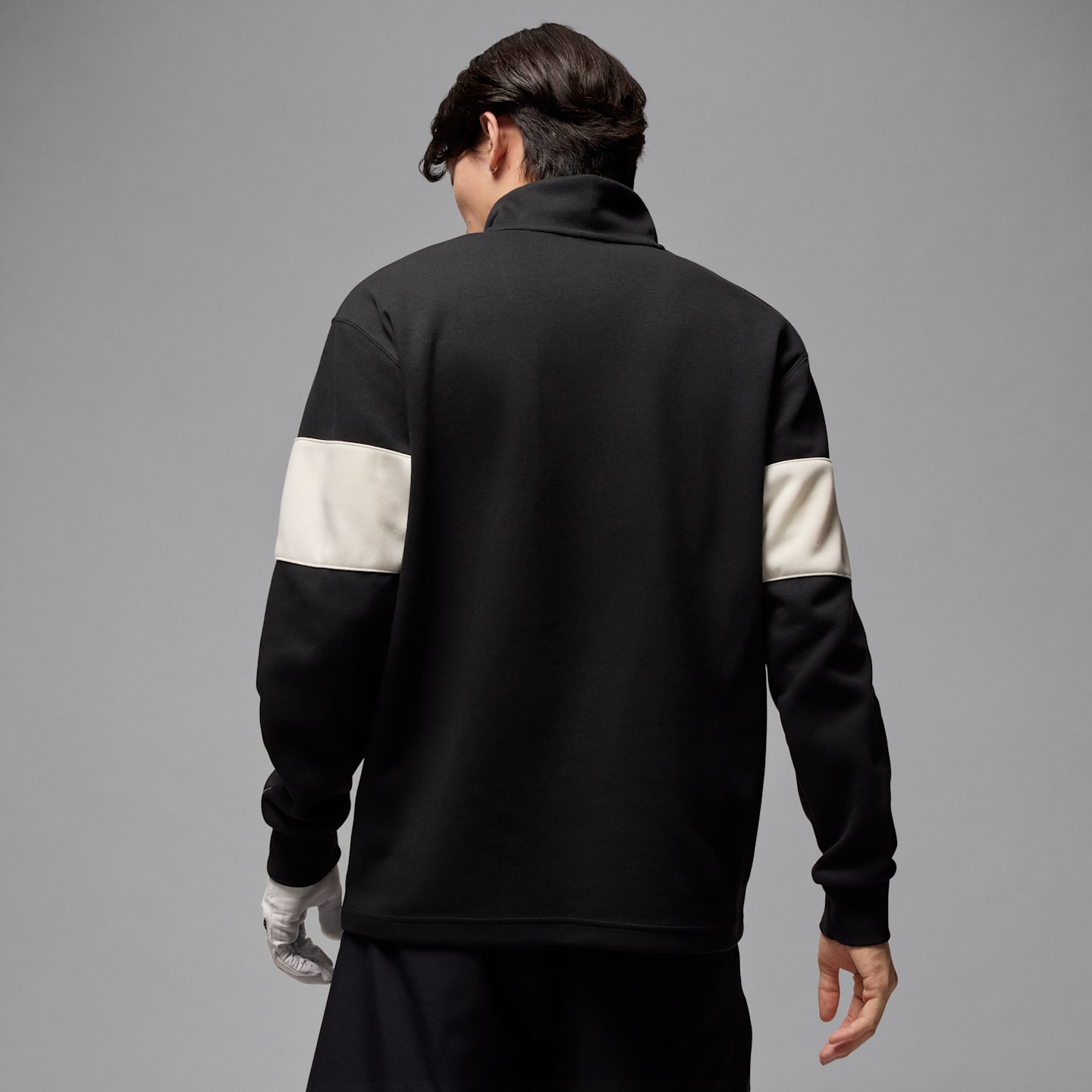 Мужской топ для гольфа Jordan Sport Dri-FIT на молнии 1/4, цвет: Чёрный / Молочный — фото 2