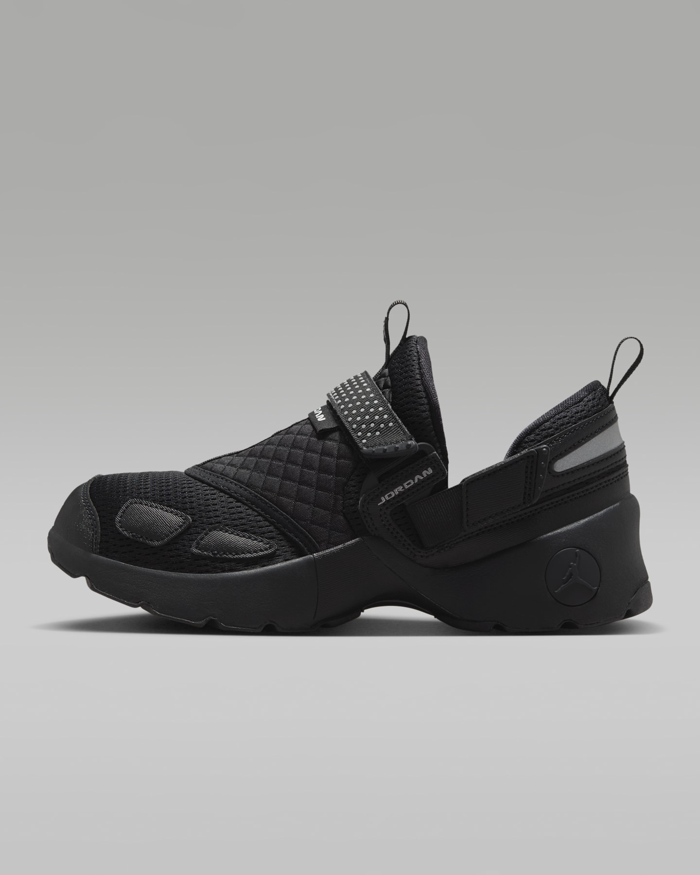 Женские кроссовки Jordan Trunner LX, цвет: Чёрный — фото 11
