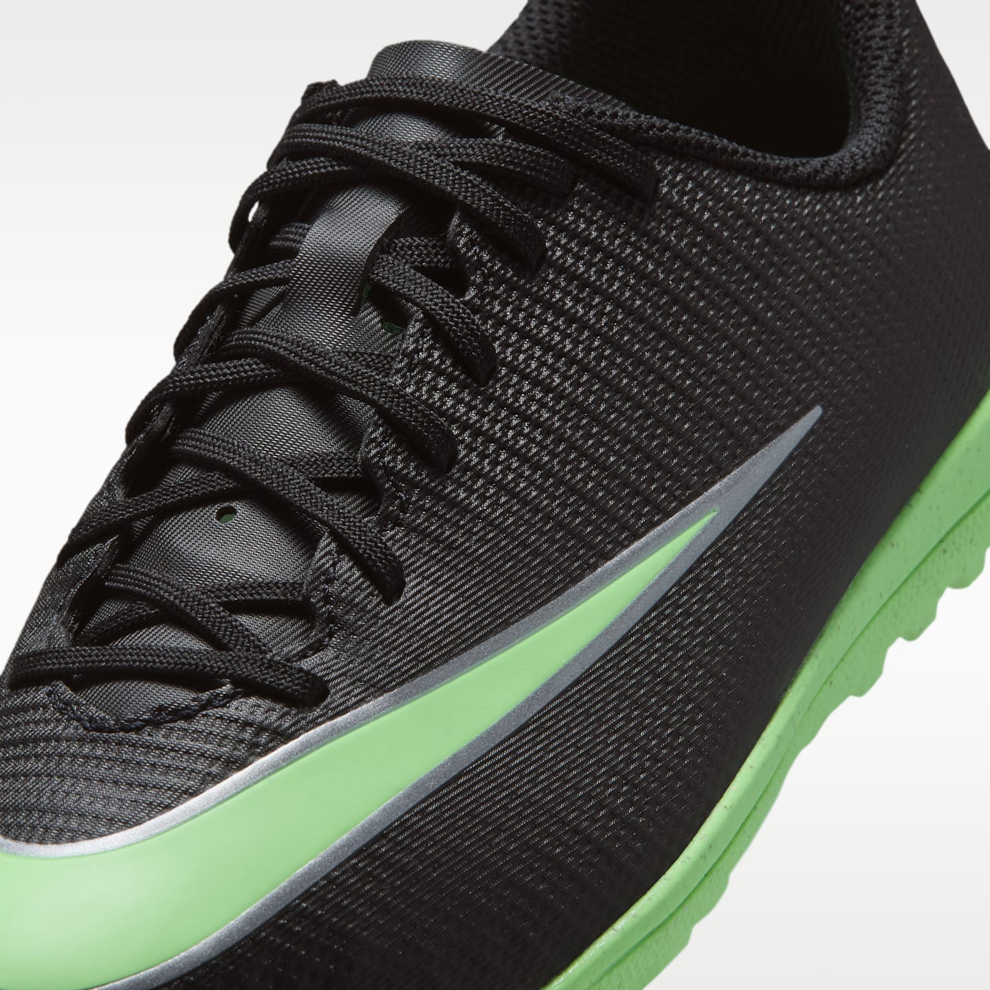 Детские кроссовки Nike Jr. Mercurial Vapor 17 Club Turf Low-Top Soccer, цвет: Чёрный / Зелёный — фото 7