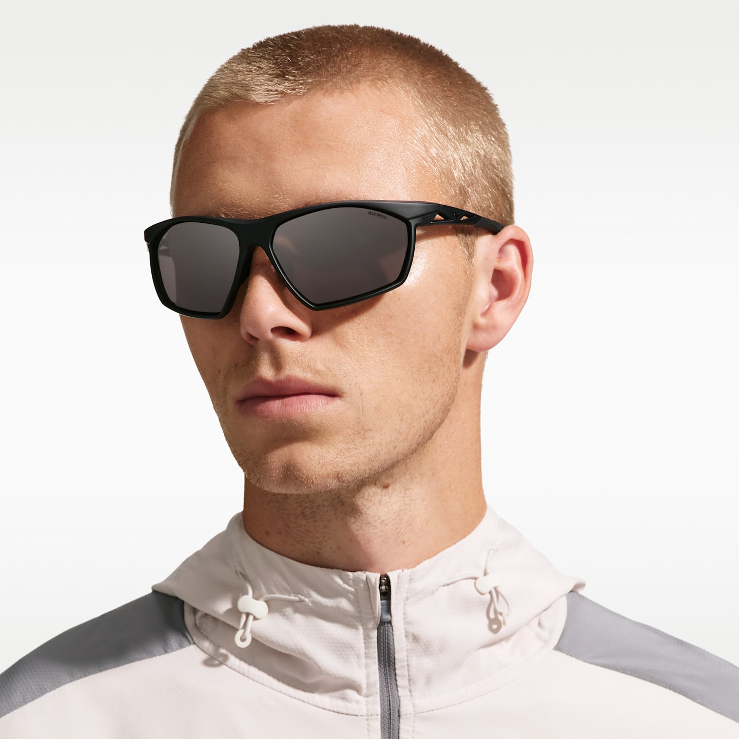 Солнцезащитные очки Nike Windtrack Heat, цвет: Чёрный / Серый — фото 2
