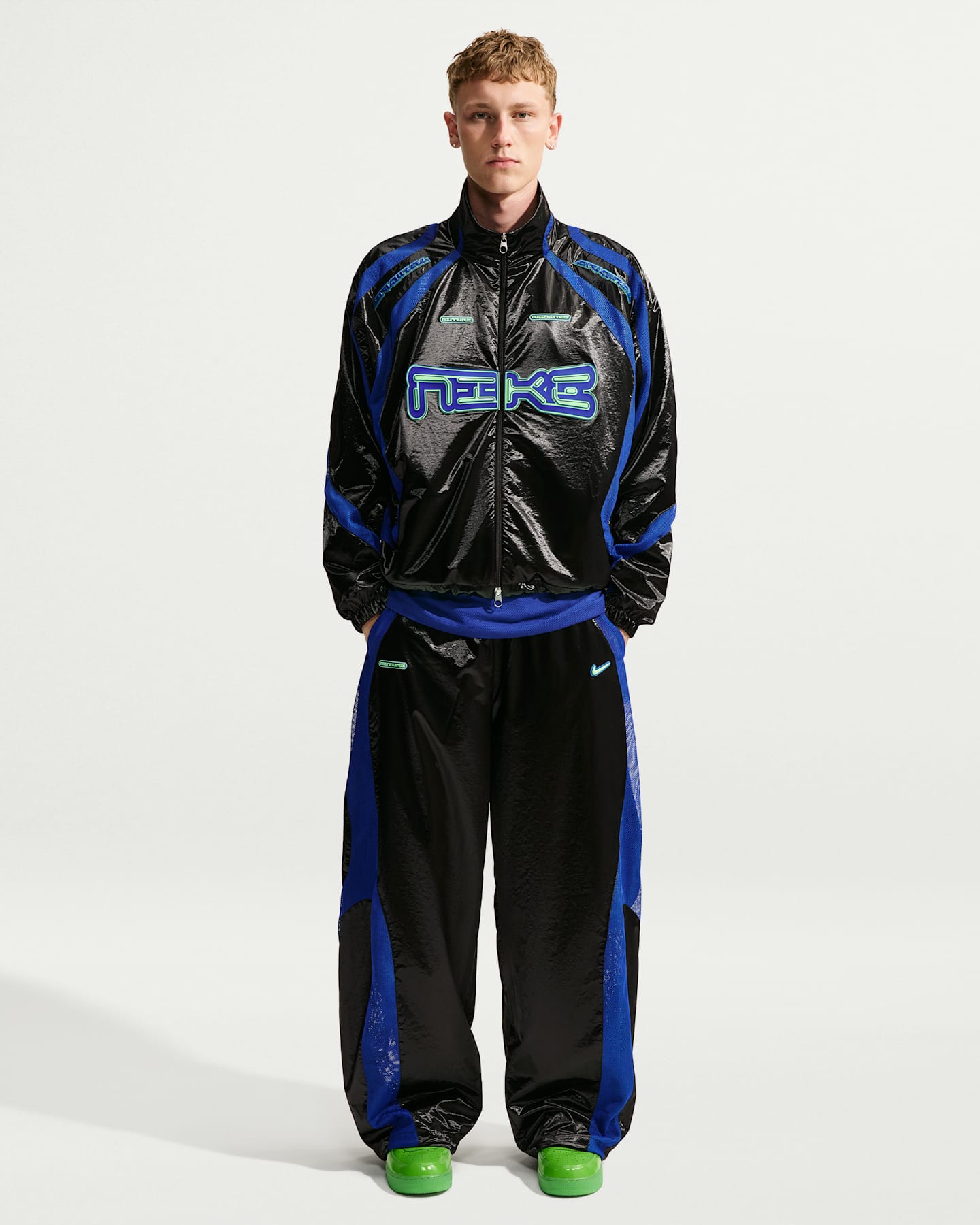 Мужские брюки Nike Project F.R.O.G. Woven Flow Track Pants, цвет: Чёрный / Королевский синий — фото 7
