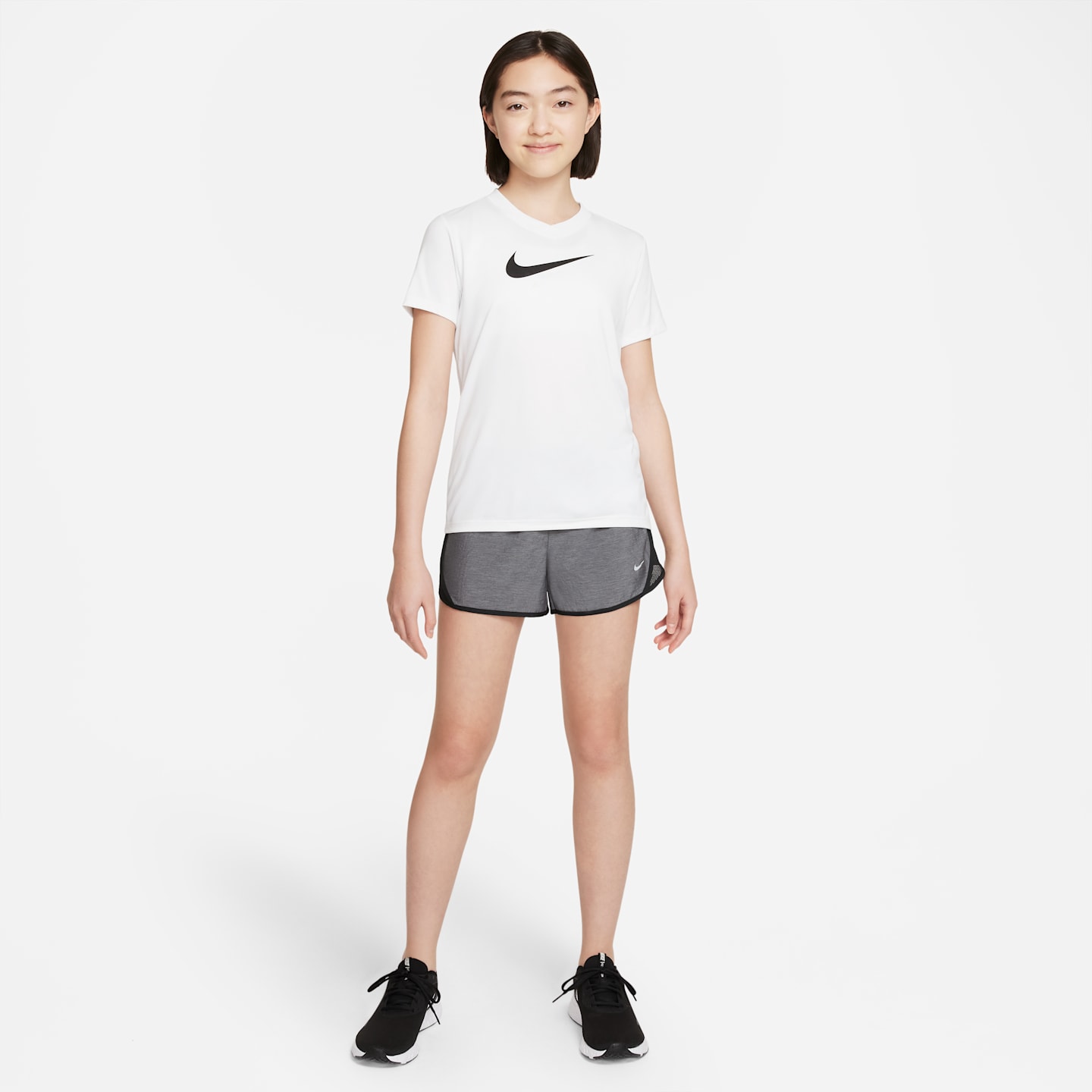 Шорты Nike Tempo Dri-FIT Running Shorts для девочек, цвет: Чёрный меланжевый / Меланжевый — фото 6
